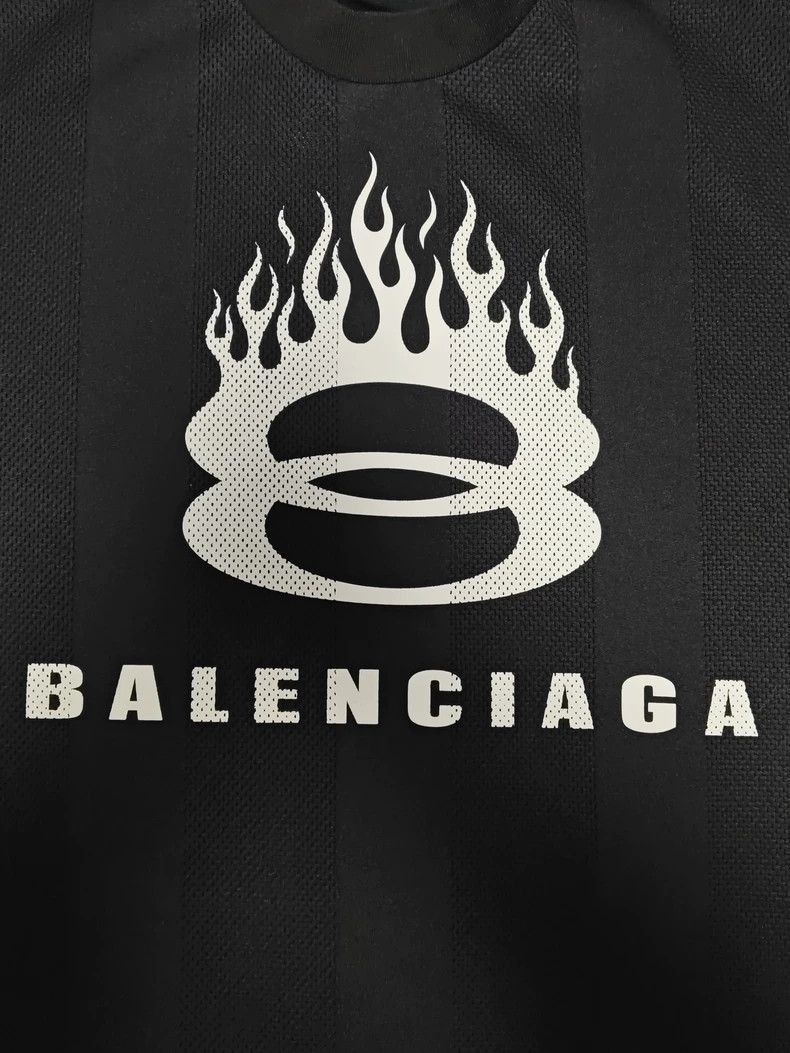 Balenciaga Balenciaga 24fall Double Ring Flame Net Eye Clothing short Size US M / EU 48-50 / 2 - 3 Thumbnail