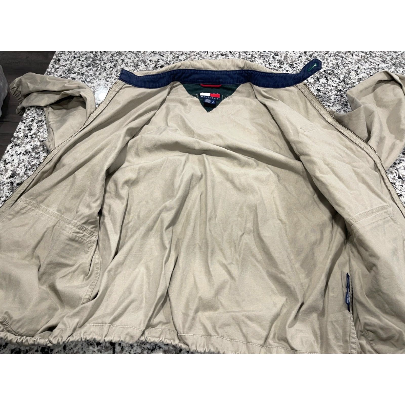 Tommy Hilfiger VINTAGE Tommy Hilfiger Small Flag Full Zip Bomber Jacket 90s 2000s Tan M Mens Jacket Full Zip Hip Hop 90s Tommy Hilfiger Bomber Jacket Tan M Mens Size US M / EU 48-50 / 2 - 6 Thumbnail
