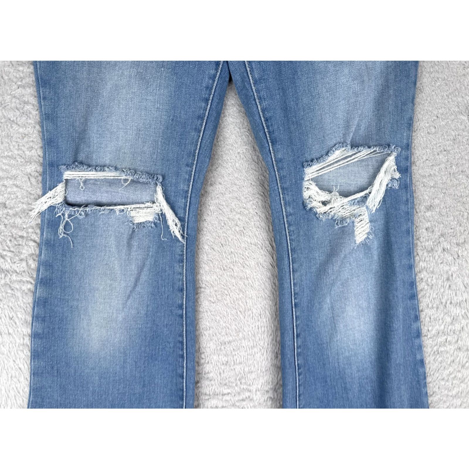 Levi's Levi's Jeans 726 Flare Womens 28 Blue Distressed Stretch Denim 28x32 Size 28" / US 6 / IT 42 - 3 Thumbnail