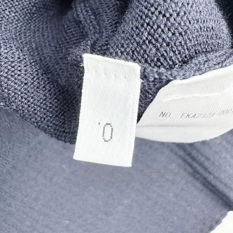 Thom Browne Thom Browne Black Wool Women's Sweater . Size S / US 4 / IT 40 - 4 Thumbnail