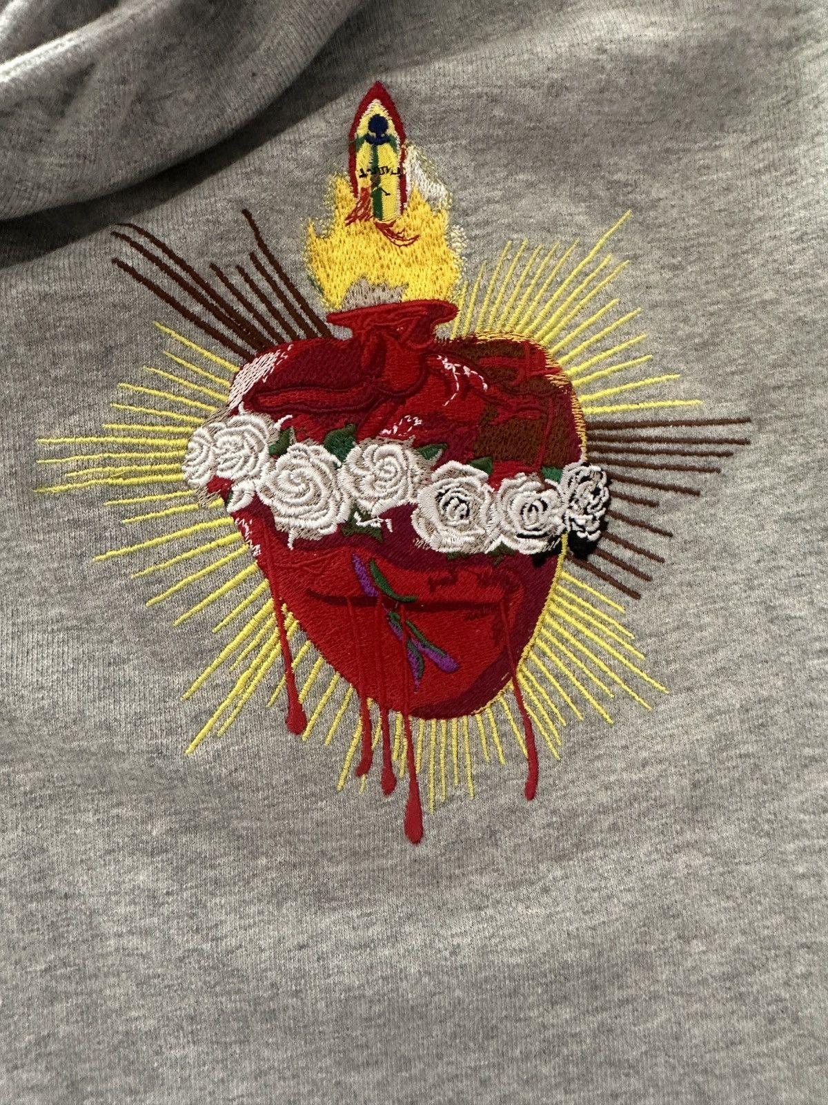 Who Decides War WDW Crest Sacred Heart Hooded pullover Size US XL / EU 56 / 4 - 7 Thumbnail