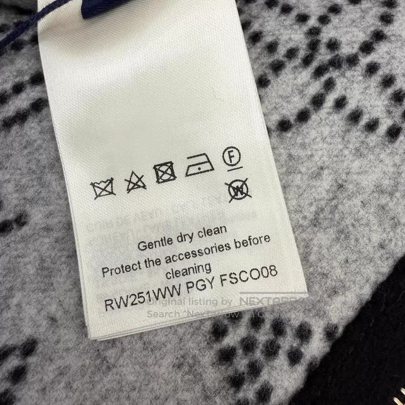 Louis Vuitton Louis Vuitton 25 black and white bib cloak Size ONE SIZE - 6 Thumbnail