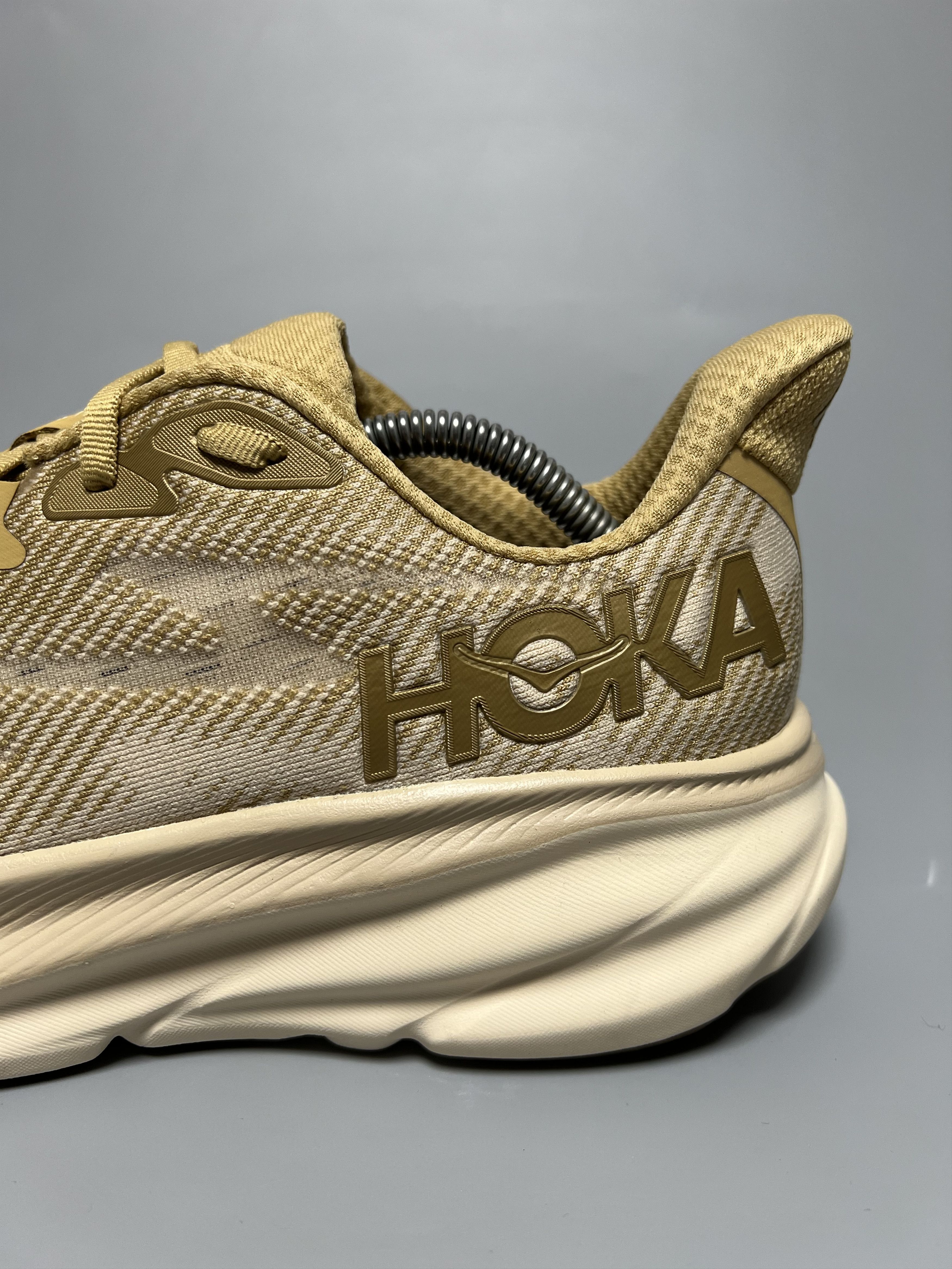 Hoka 9D Hoka One One Clifton 9 Running Shoes Walking Gym Size US 9 / EU 42 - 9 Thumbnail