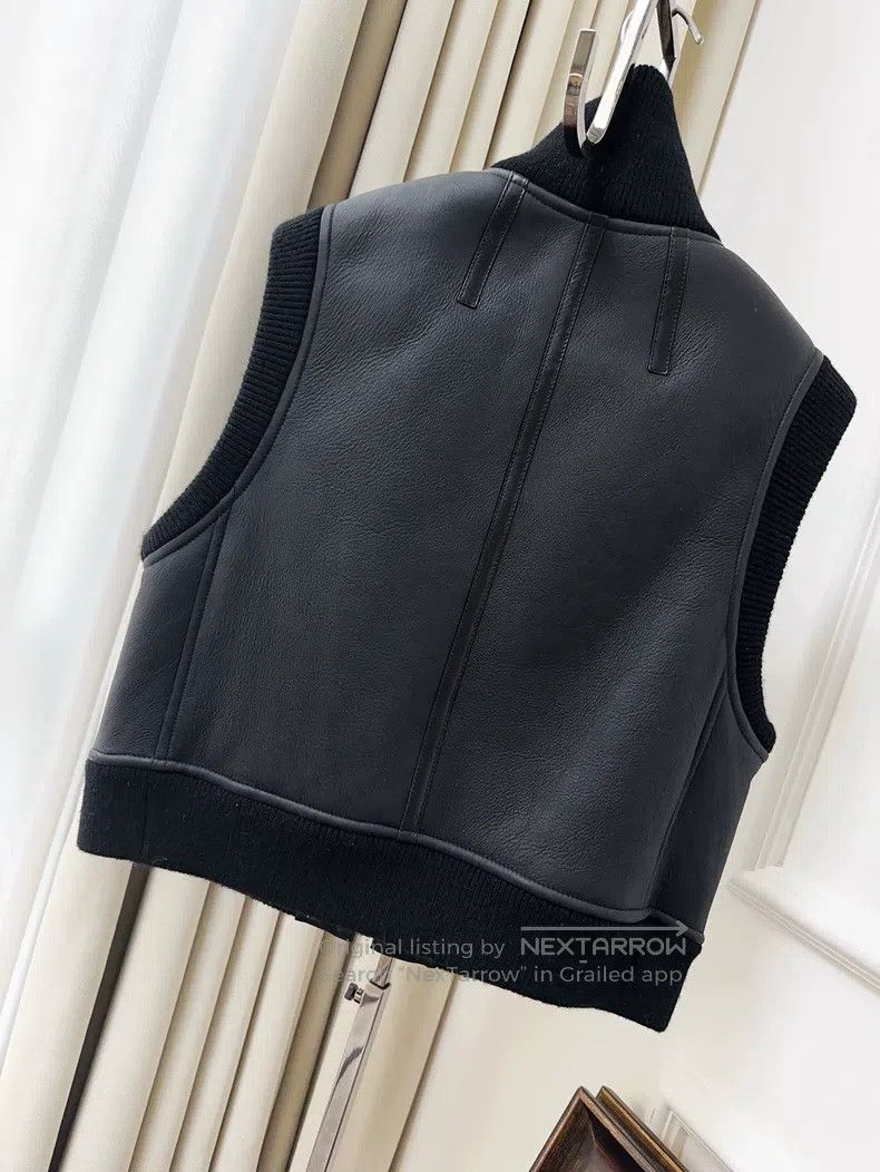 Hermes Hermes Black Leather and Fur Reversible Vest Jacket Size XS / US 0-2 / IT 36-38 - 2 Thumbnail