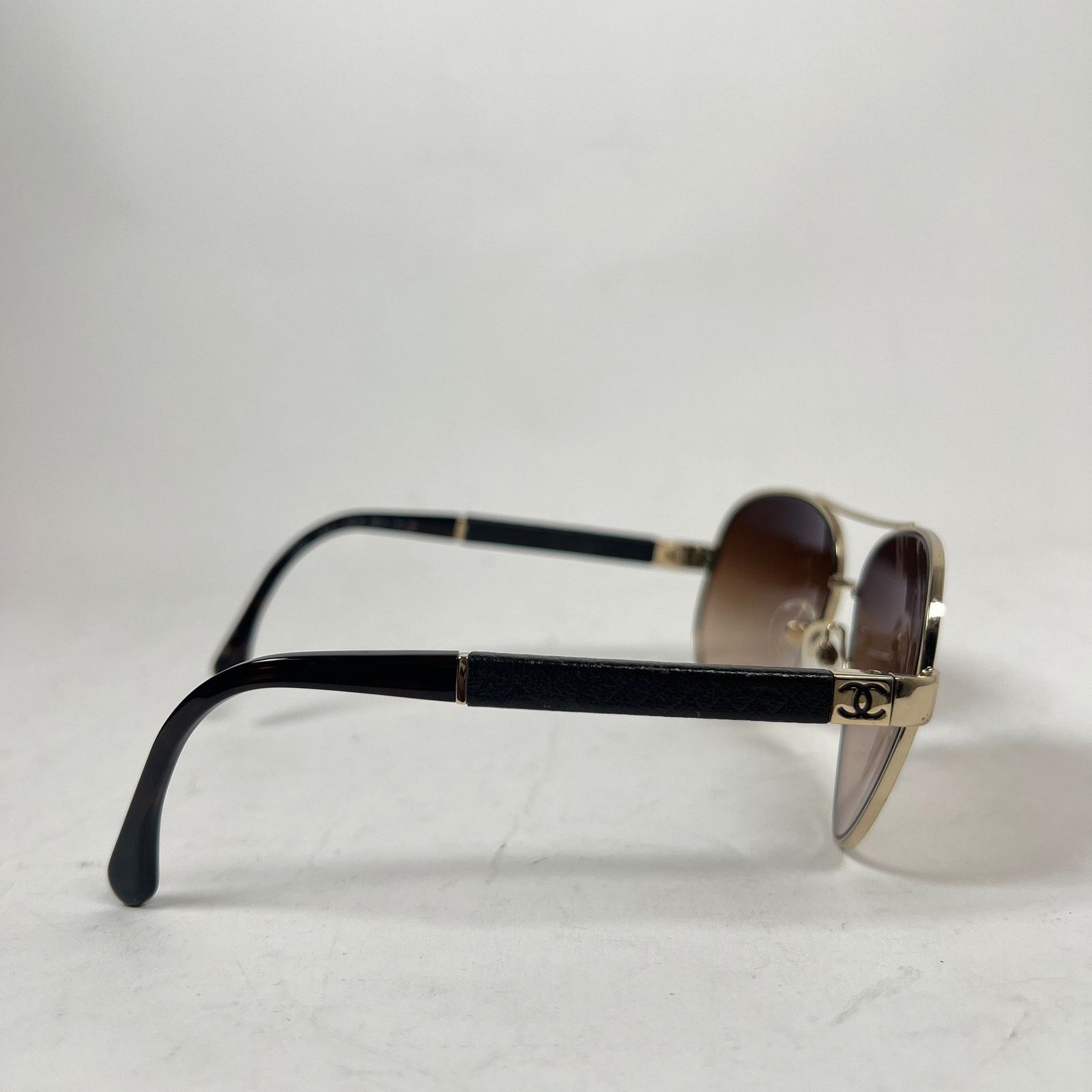 Chanel Chanel Lambskin Quilted CC Aviator Sunglasses Size ONE SIZE - 2 Thumbnail