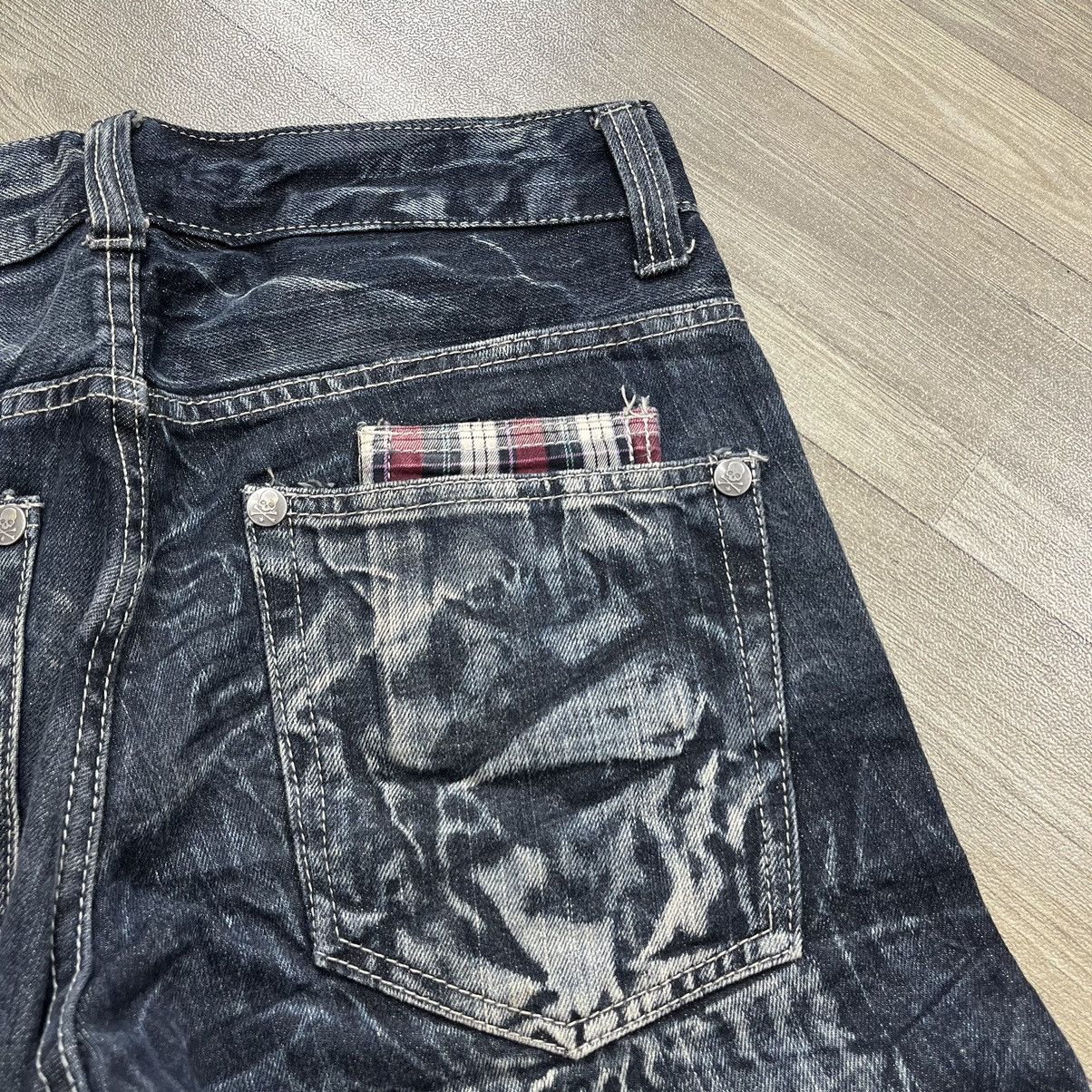 If Six Was Nine × Le Grande Bleu (L.G.B.) × Tornado Mart Y2K Wild Life Faded Lightning Desain Skull Bones Jeans Size US 31 - 13 Thumbnail