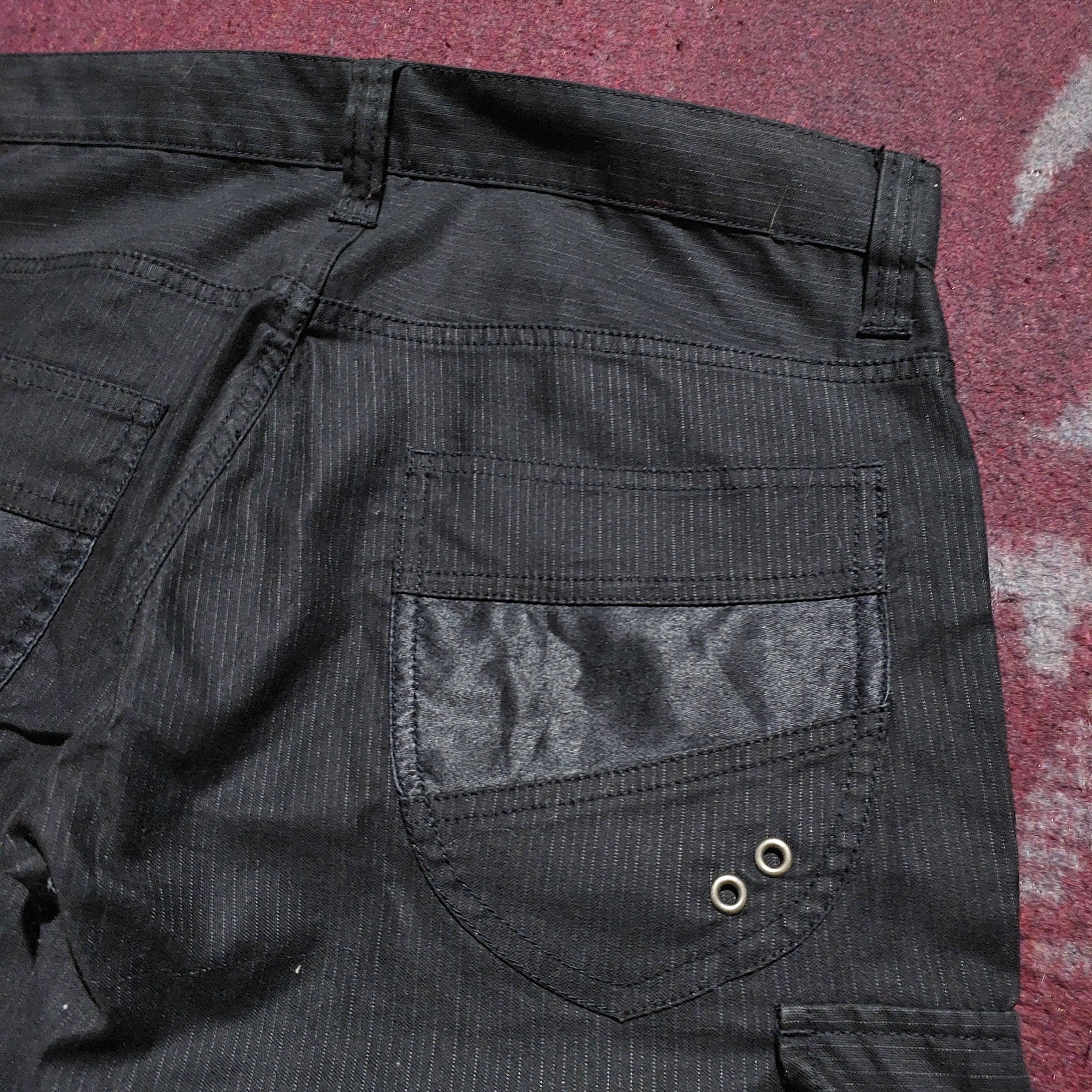 The Difference Difference rupert black cargo flare pants Size US 31 - 9 Thumbnail