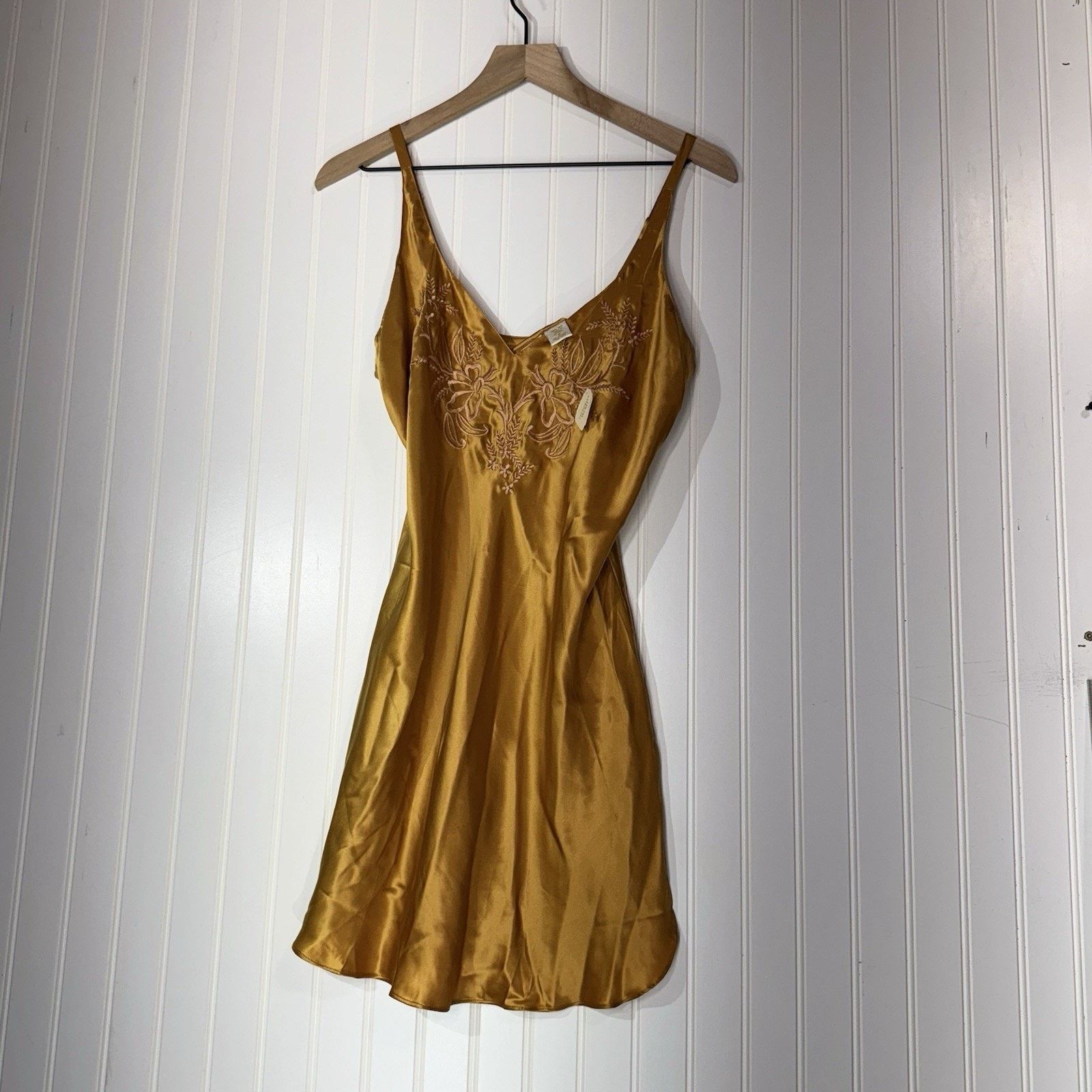 Victoria's Secret VTG NWT Victoria’s Secret Gold Label Slip Dress Embroidered Size M / US 6-8 / IT 42-44 - 13 Thumbnail