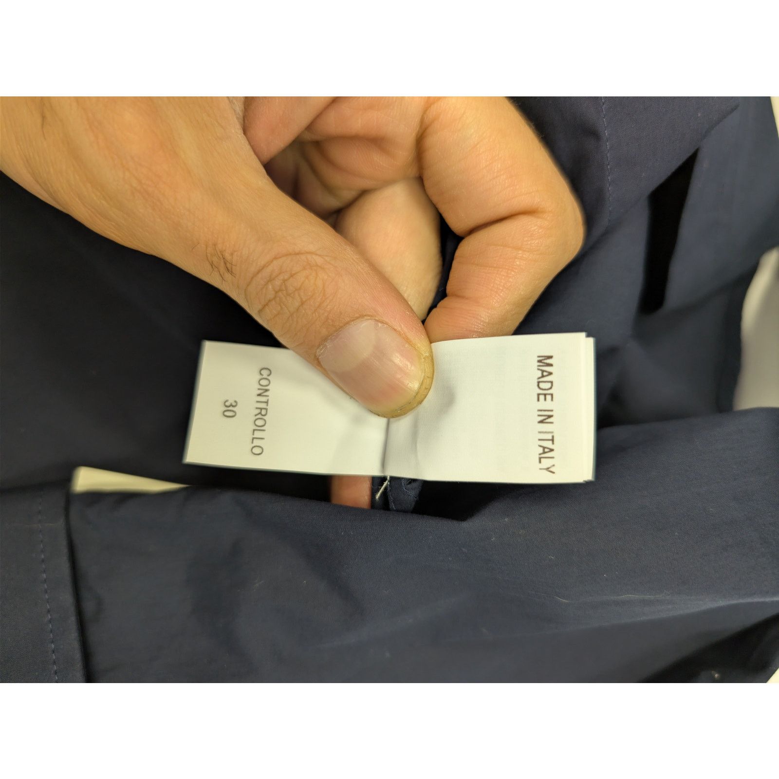 Brunello Cucinelli o1rshd1 CC20 Tuxedo shirt with pleating for Man in Navy Blue Size US M / EU 48-50 / 2 - 20 Thumbnail