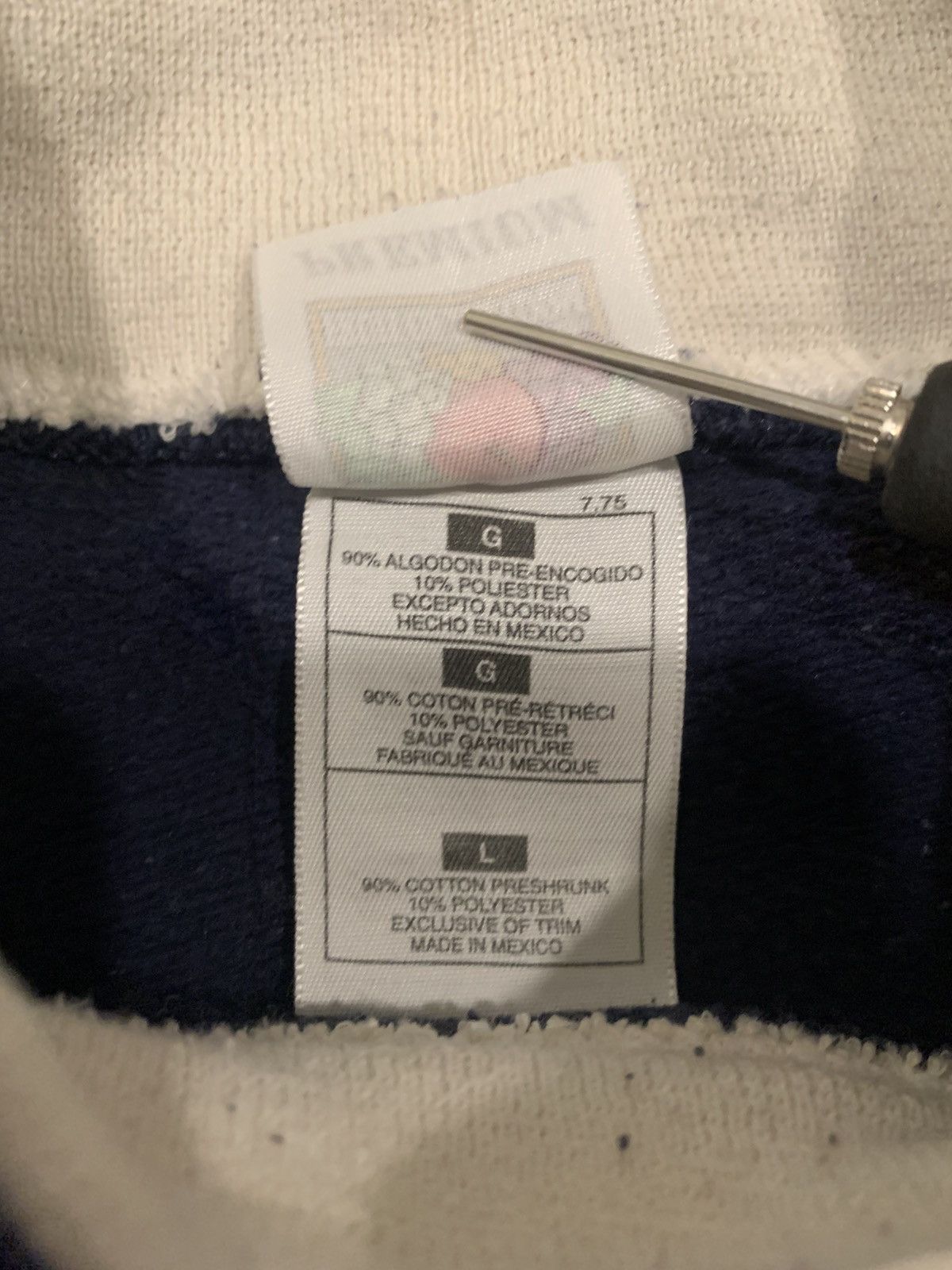 Fruit Of The Loom 90s I beleive in angles fruit of the loom crewneck Size US L / EU 52-54 / 3 - 4 Thumbnail