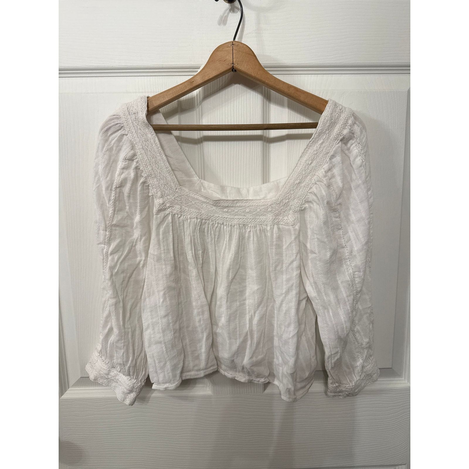 American Eagle Outfitters American Eagle White Boho Babydoll Eyelet Peasant Top, M Size M / US 6-8 / IT 42-44 - 2 Thumbnail