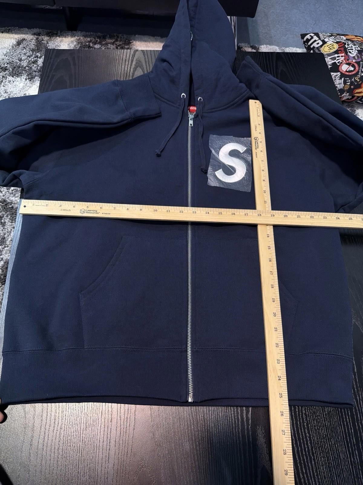 Supreme Supreme S Logo Zip Up Hooded Sweatshirt Navy Blue Size (L) Size US L / EU 52-54 / 3 - 8 Thumbnail