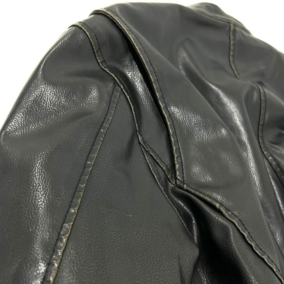 Y2K Vintage Guess Faux Leather Sherpa Lined Jacket Men’s XXL