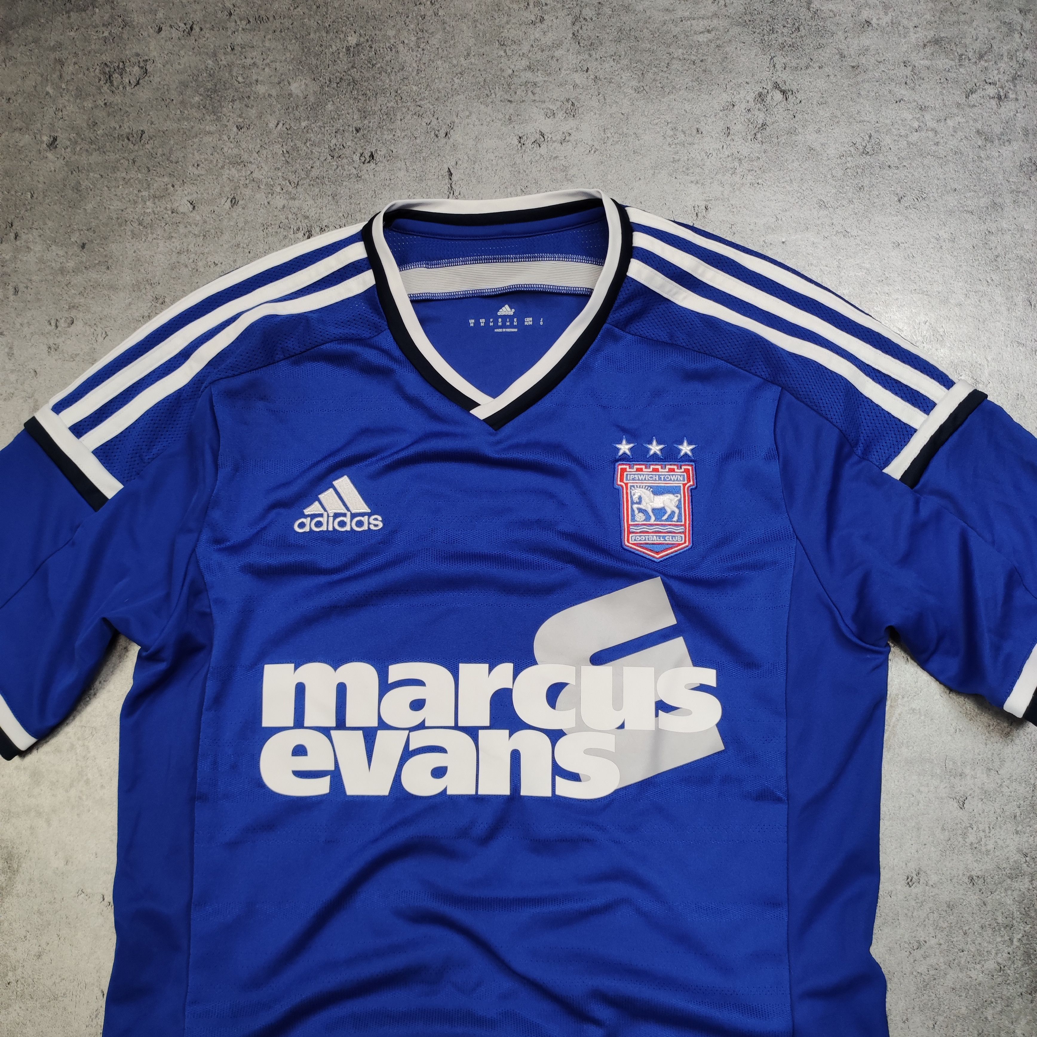 Adidas RARE 2015 Ipswitch Town Football Club Match AdiZero Jersey Size US M / EU 48-50 / 2 - 3 Thumbnail