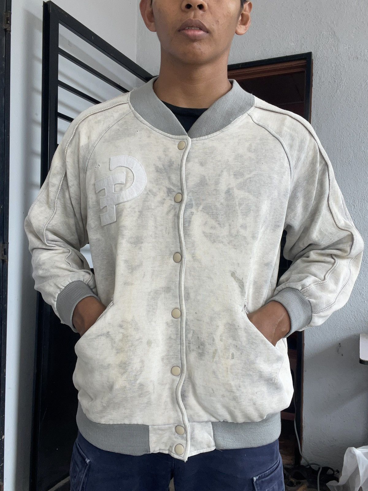 Good Enough Vintage Bleach Distressed Gdeh Hiroshi Fujiwara Size US L / EU 52-54 / 3 - 3 Thumbnail