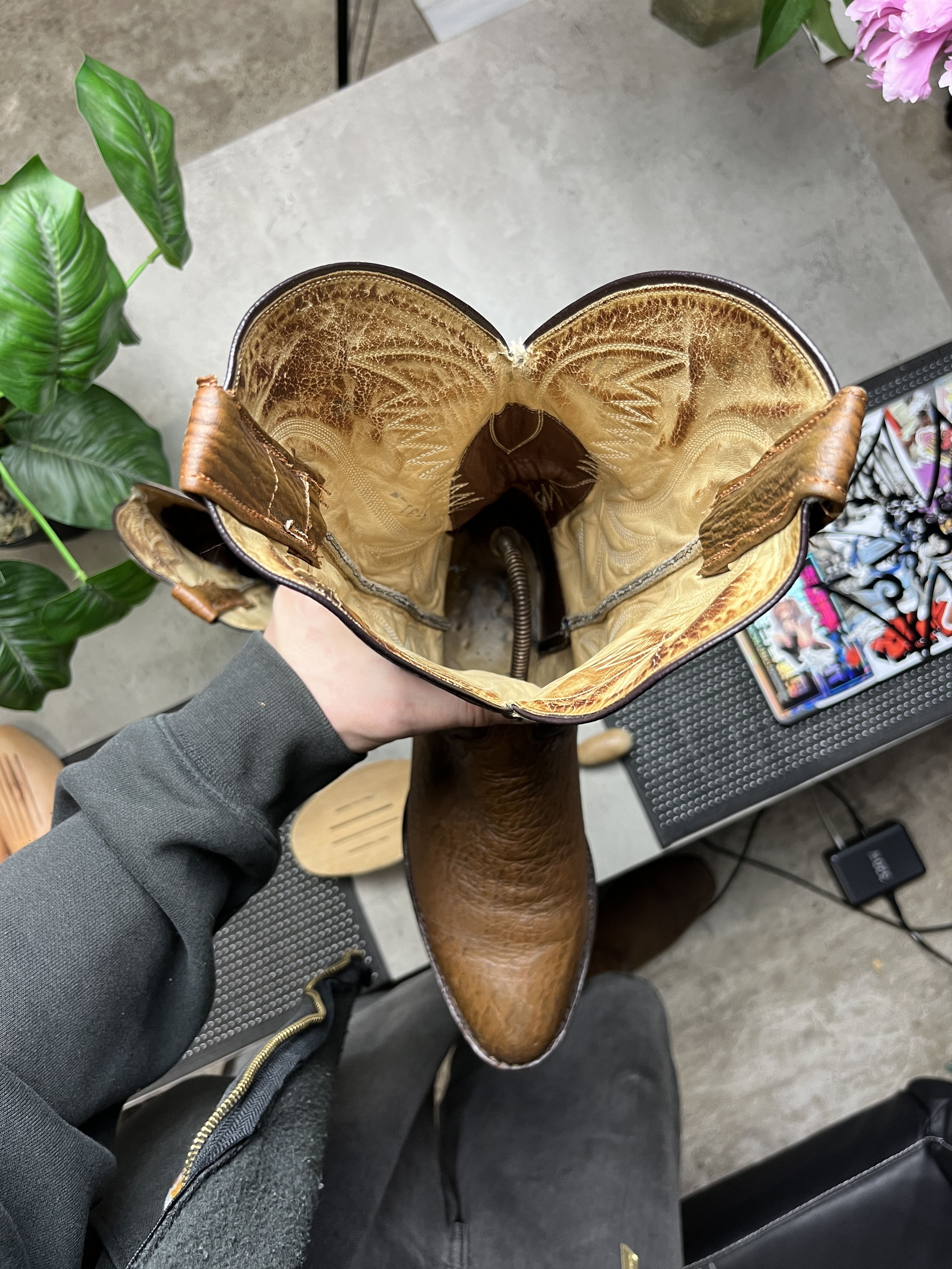 Other 1980s VINTAGE TEXTURED LEATHER WESTERN COWBOY BOOTS - 5106 Size US 10.5 / EU 43-44 - 7 Thumbnail