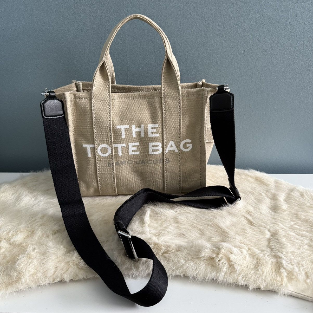 トートバッグ The Large Tote - Marc Jacobs - Cotton - Beige Marc Jacobs The Large Tote Bag - Beige/Tan - Walmart.com