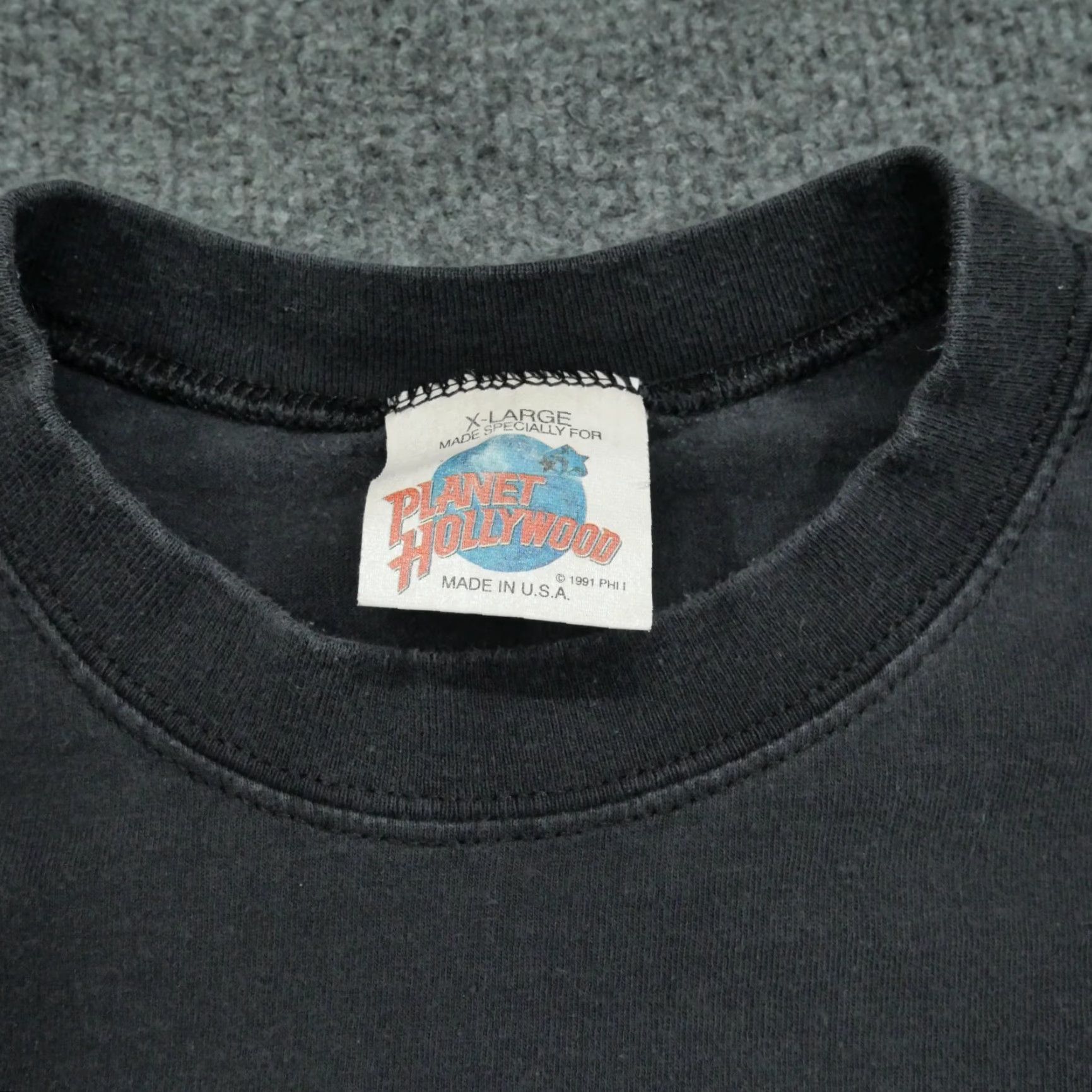 Planet Hollywood VINTAGE Planet Hollywood T Shirt Mens XL Black 90s Y2K Chicago Logo Graphic Print Crew Neck Short Sleeve Art 90s Mens Size US XL / EU 56 / 4 - 7 Thumbnail
