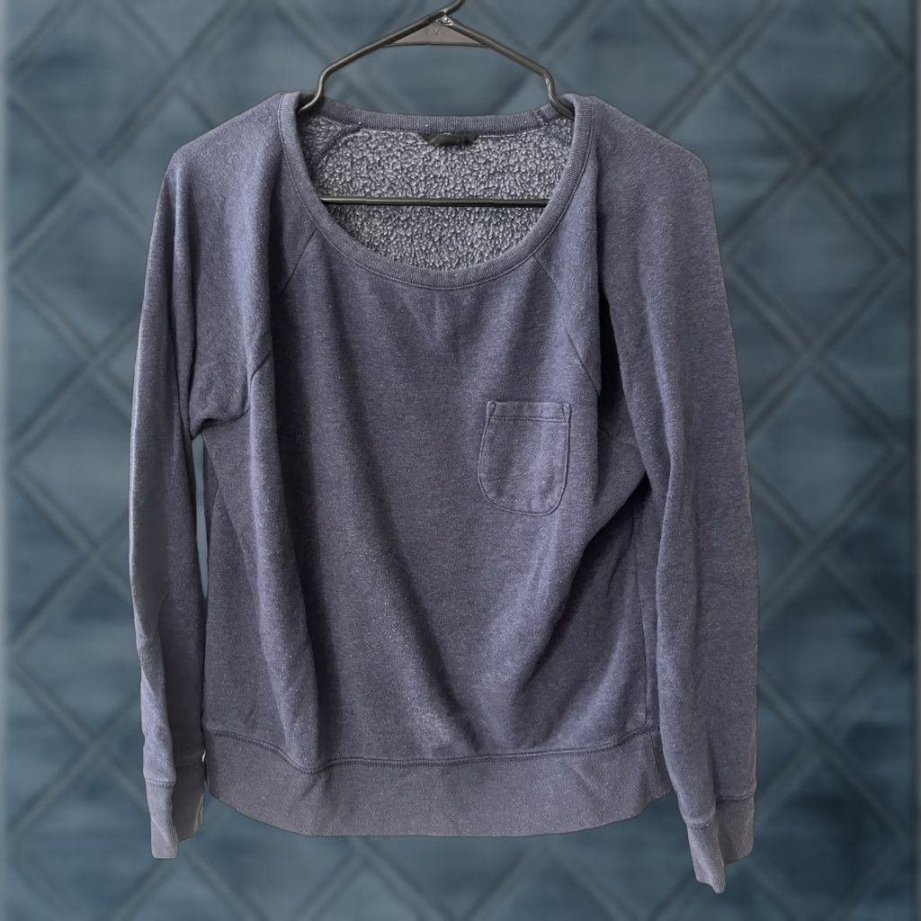 J.Crew J.CREW Classic Soft Fleece Pocket Boatneck Sweatshirt Size Medium J7981 Size M / US 6-8 / IT 42-44 - 1 Thumbnail