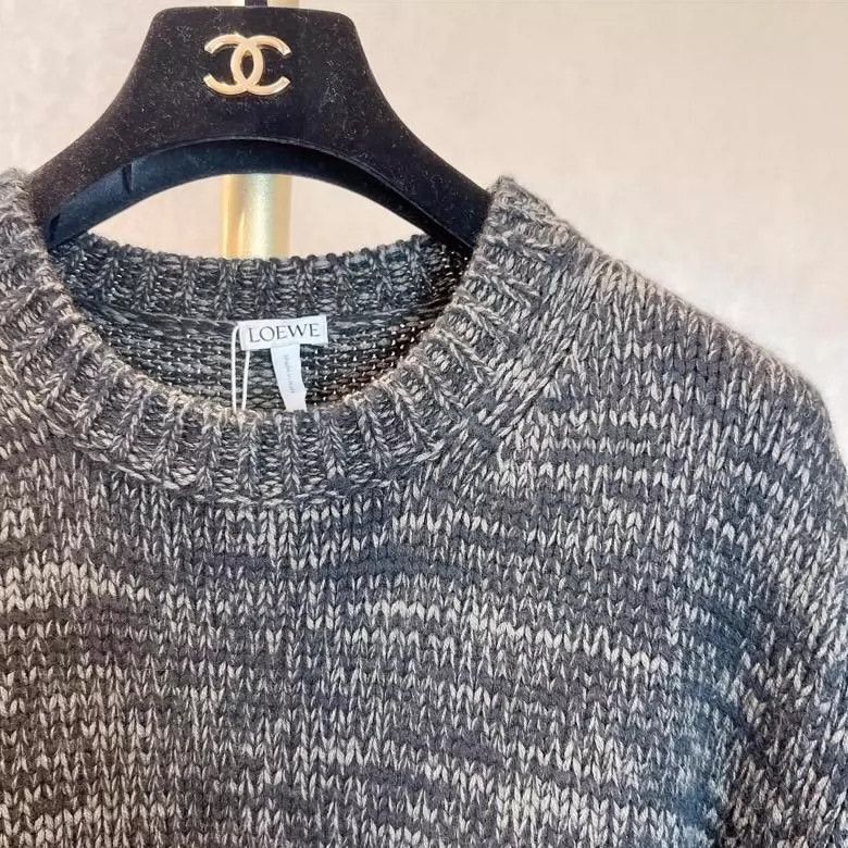 Loewe loewe Round-neck knitted sweater 2506-Nextarrow Size US M / EU 48-50 / 2 - 8 Thumbnail