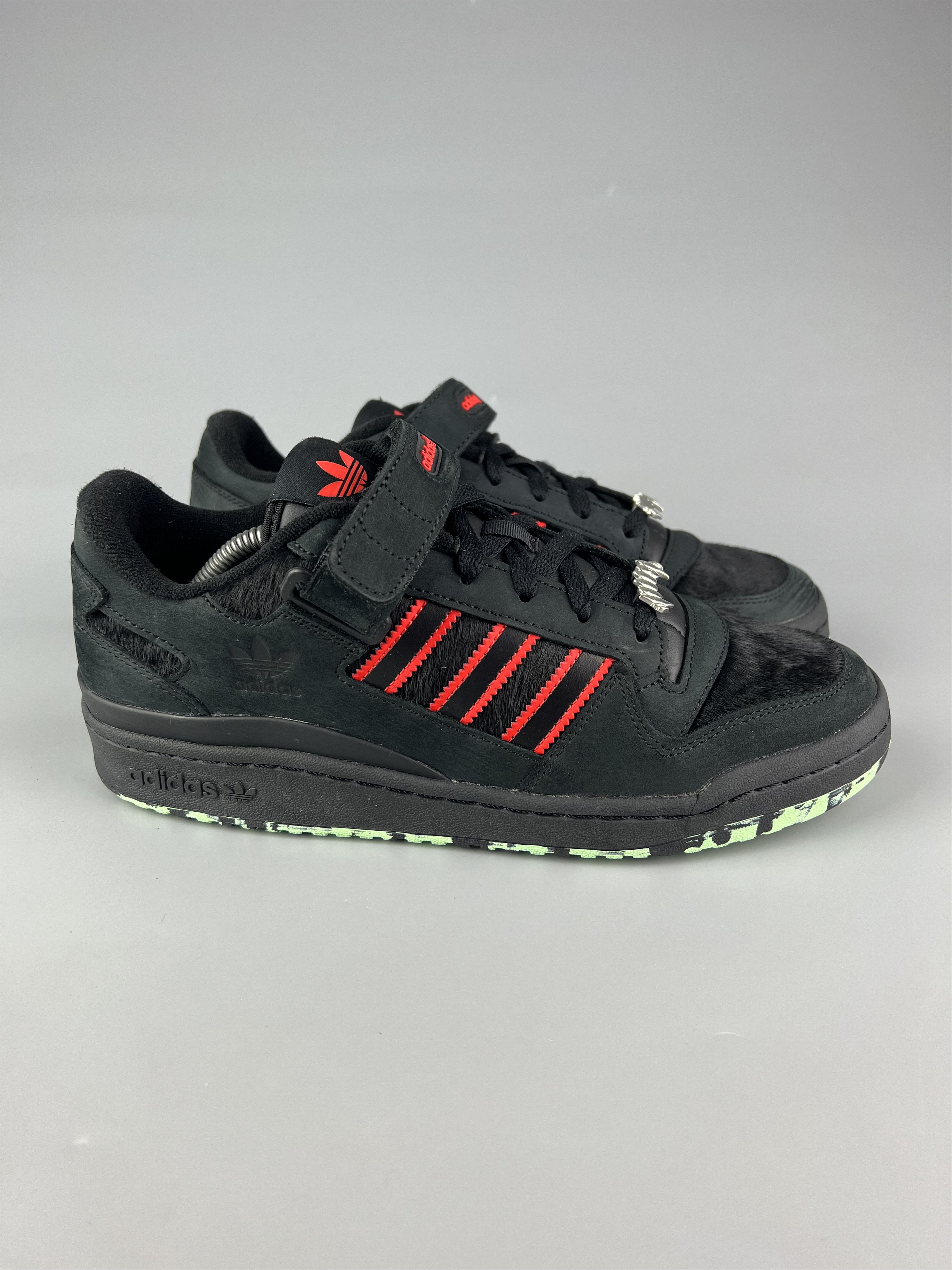 Adidas Adidas Forum Low Halloween Monster Pack Dracula Sneakers US9 Size US 9 / EU 42 - 2 Thumbnail