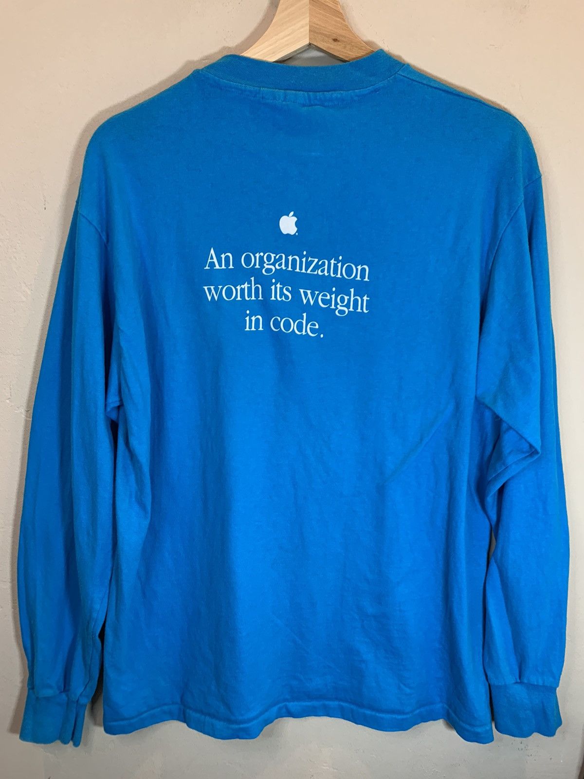 Apple *RARE* Vintage 1980 Apple Programmers & Developers LS Shirt Size US L / EU 52-54 / 3 - 1 Thumbnail