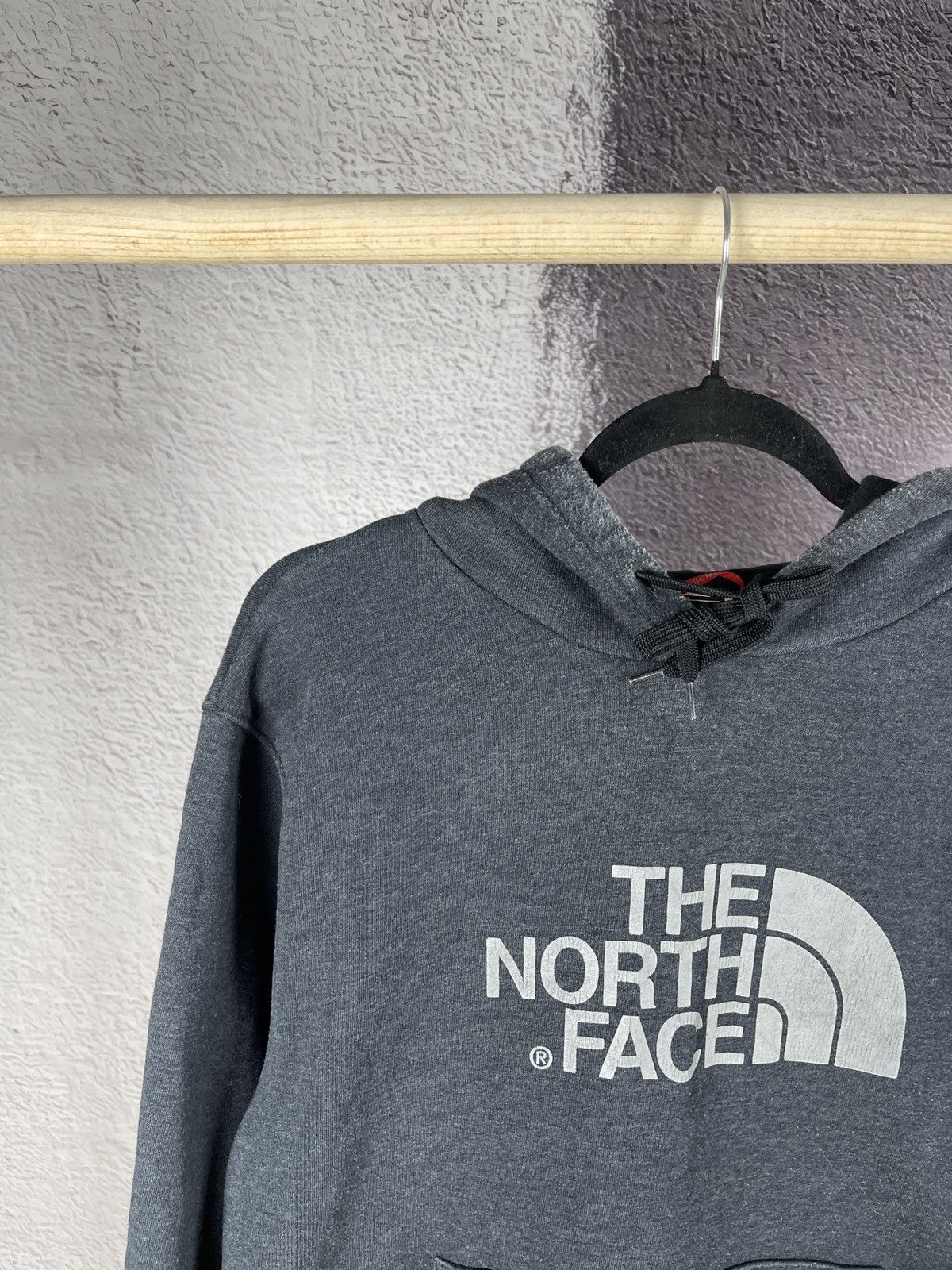 The North Face The North Face reflective logo grey vintage hoodie Size US L / EU 52-54 / 3 - 6 Thumbnail