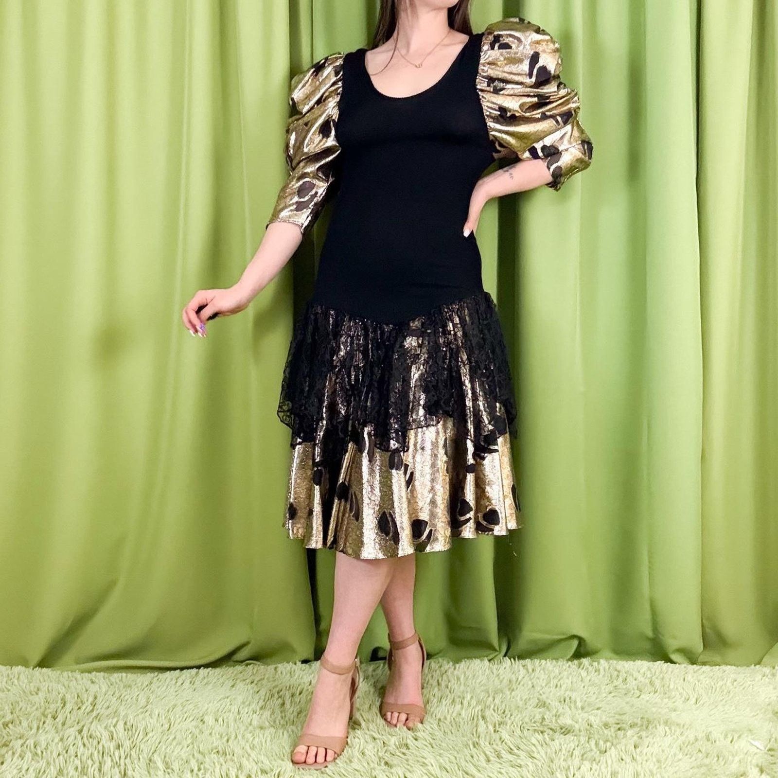 Vintage 80s Vintage Black Gold Metallic Heart Puff Sleeve Gown Size S / US 4 / IT 40 - 1 Thumbnail