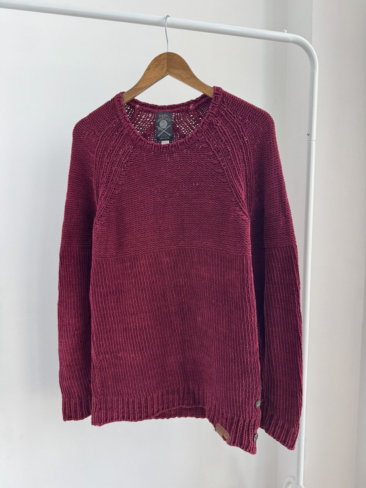 Diesel VINTAGE DIESEL KNITTED BURGUNDY SWEATER MEN SIZE S Size US S / EU 44-46 / 1 - 4 Thumbnail