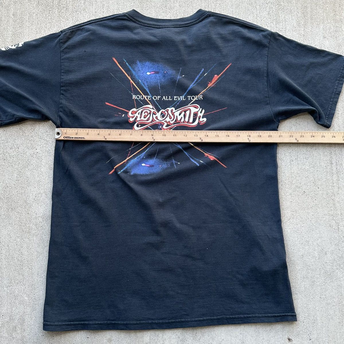 Band Tees Vintage Aerosmith Band Tee Shirt Y2K Route Of All Evil Tour Size US L / EU 52-54 / 3 - 7 Thumbnail