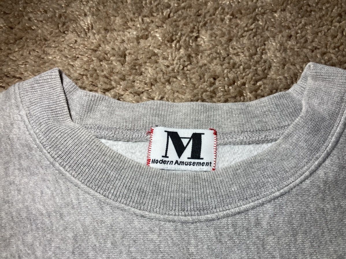 Modern Amusement 2000 Modern Amusement Tokyo Japanese Harajuku Crewneck 2000s Size US M / EU 48-50 / 2 - 4 Thumbnail