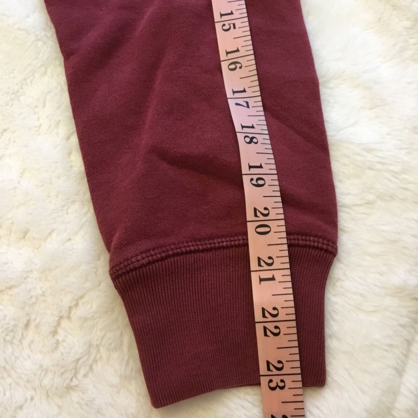 H&M H&M Burgundy Zip-Up Hoodie Size S / US 4 / IT 40 - 12 Thumbnail