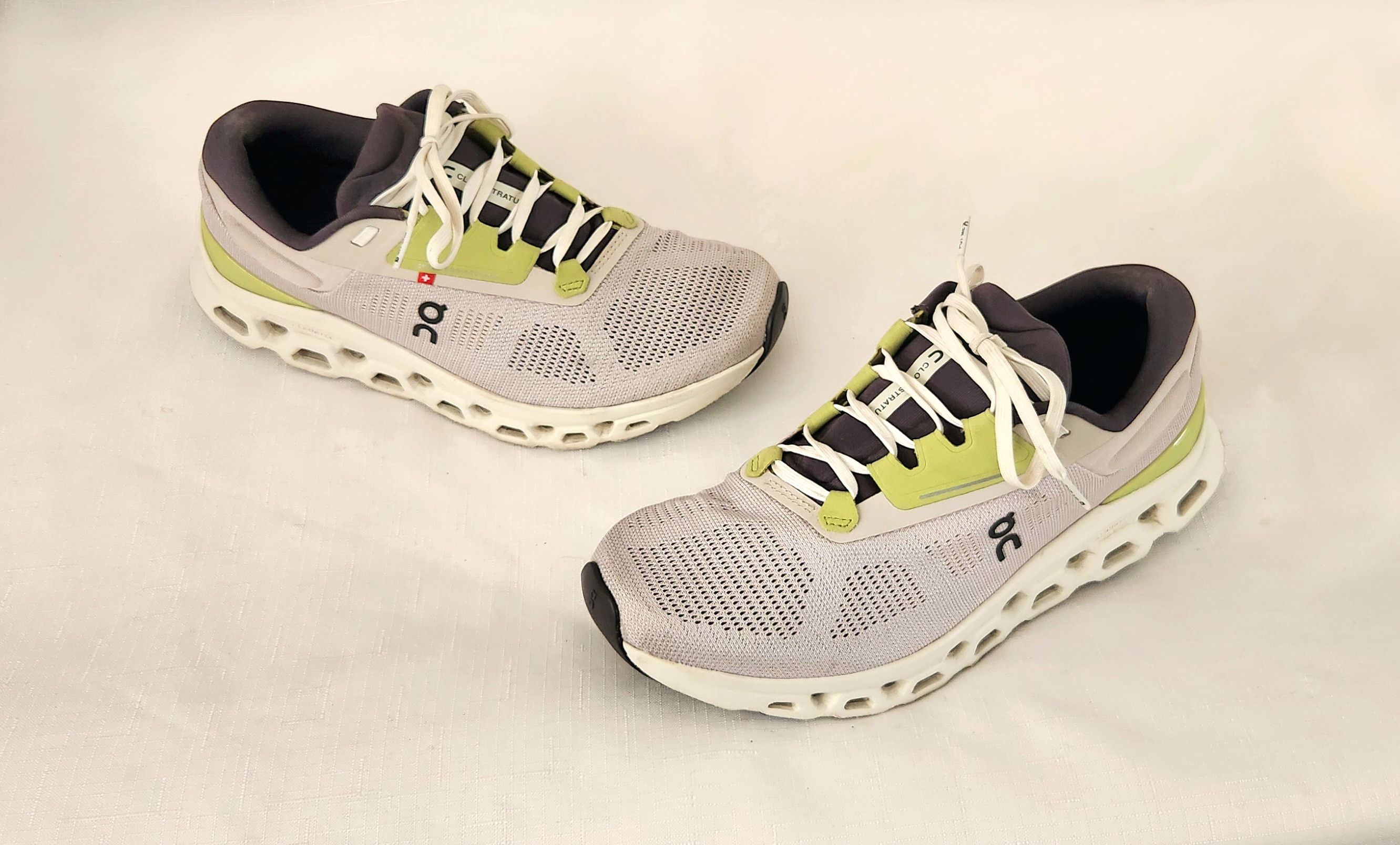 On ON CLOUDSTRATUS 3 On Cloudstratus 3 3MD30112143 Pearl Ivory Size US 8.5 / EU 41-42 - 3 Thumbnail