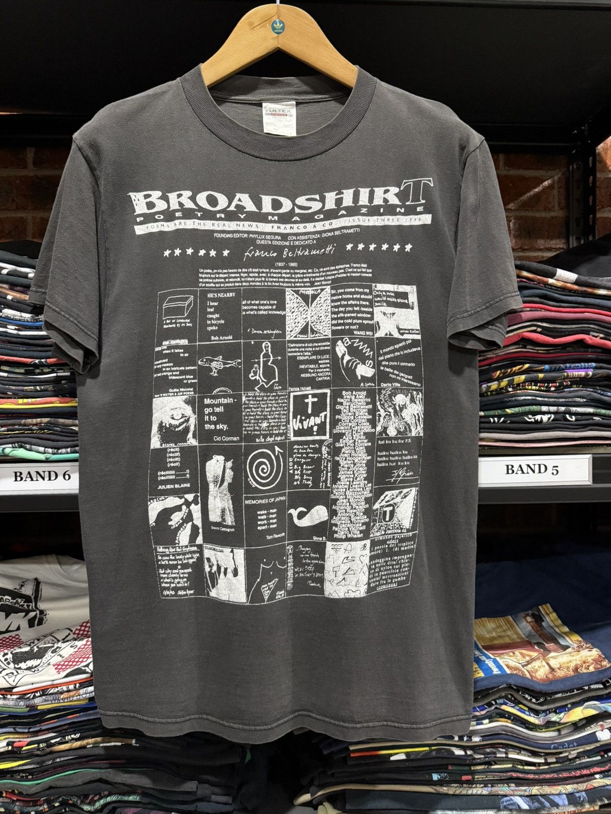 Andy Warhol Vintage 90s PopArt Broadshirt Poetry Megazine Thrashed Faded Size US M / EU 48-50 / 2 - 1 Thumbnail