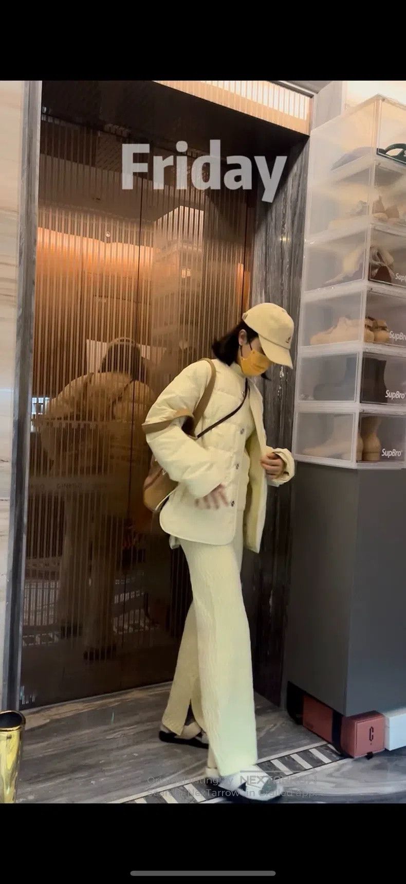 Jil Sander Jil Sander size 34 Beige checkered down jacket Size XS / US 0-2 / IT 36-38 - 9 Thumbnail