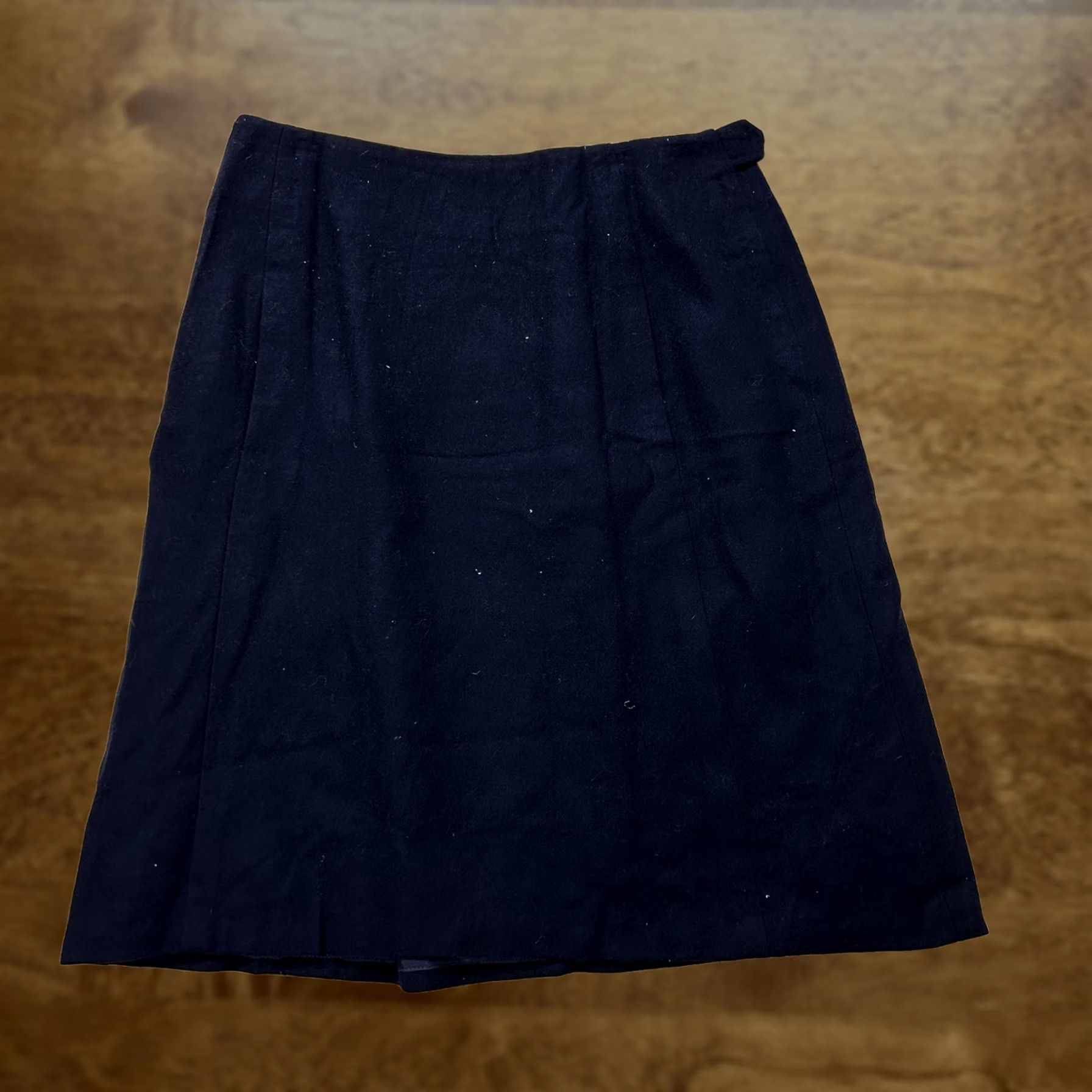 Evan Picone VINTAGE Evan Picone Skirt Womens 10 Black Wool A-Line Knee Length Lined Pockets Knit? Size 32" / US 10 / IT 46 - 1 Thumbnail