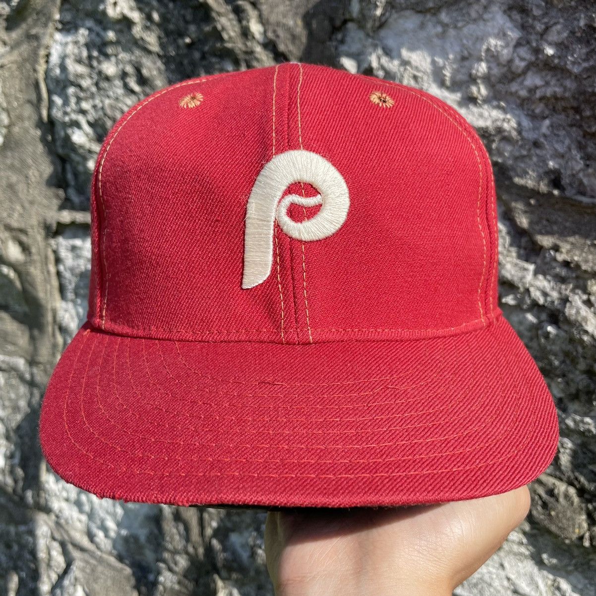 Wilson Vintage 70s Wilson Philadelphia Phillies Fitted Hat 7 1/8 Size ONE SIZE - 1 Thumbnail