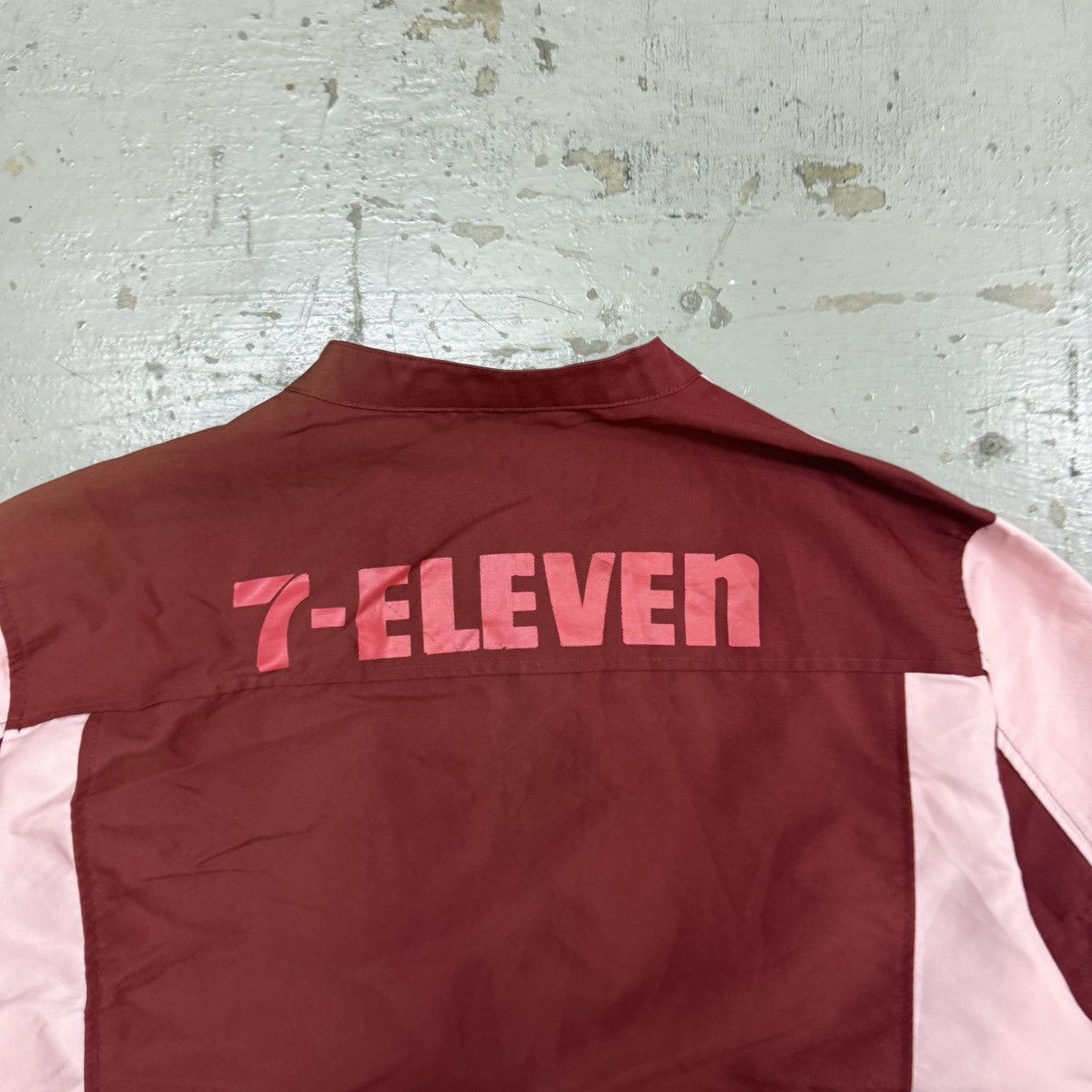 Japanese Brand Vintage 90s 7 Eleven Workers Zipper Uniform Size US L / EU 52-54 / 3 - 7 Thumbnail