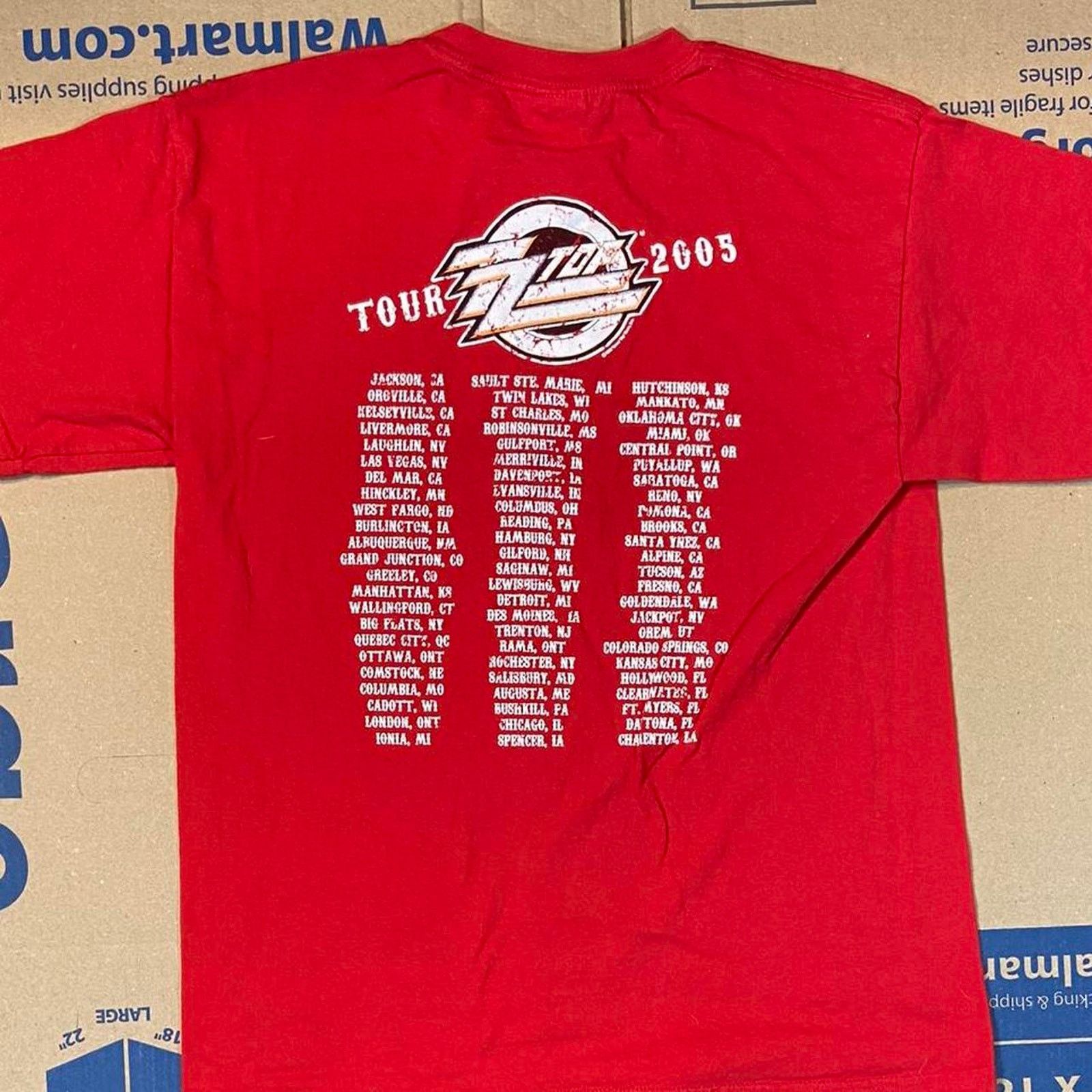 Hanes 2000s zz top band Size US L / EU 52-54 / 3 - 4 Thumbnail