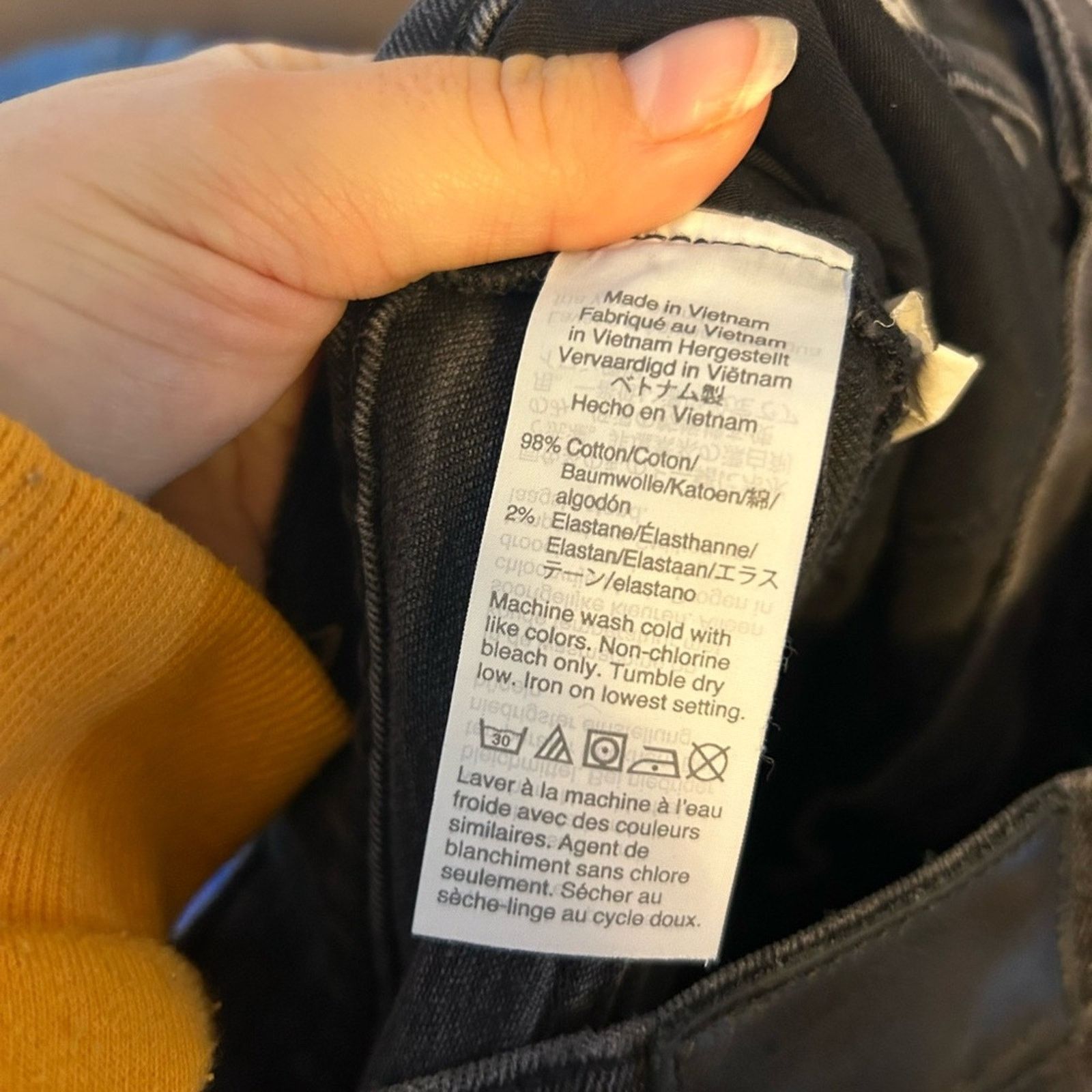 Madewell Madewell Black Classic Straight Jeans in Lunar Wash Size 25" / US 0 / IT 36 - 6 Thumbnail