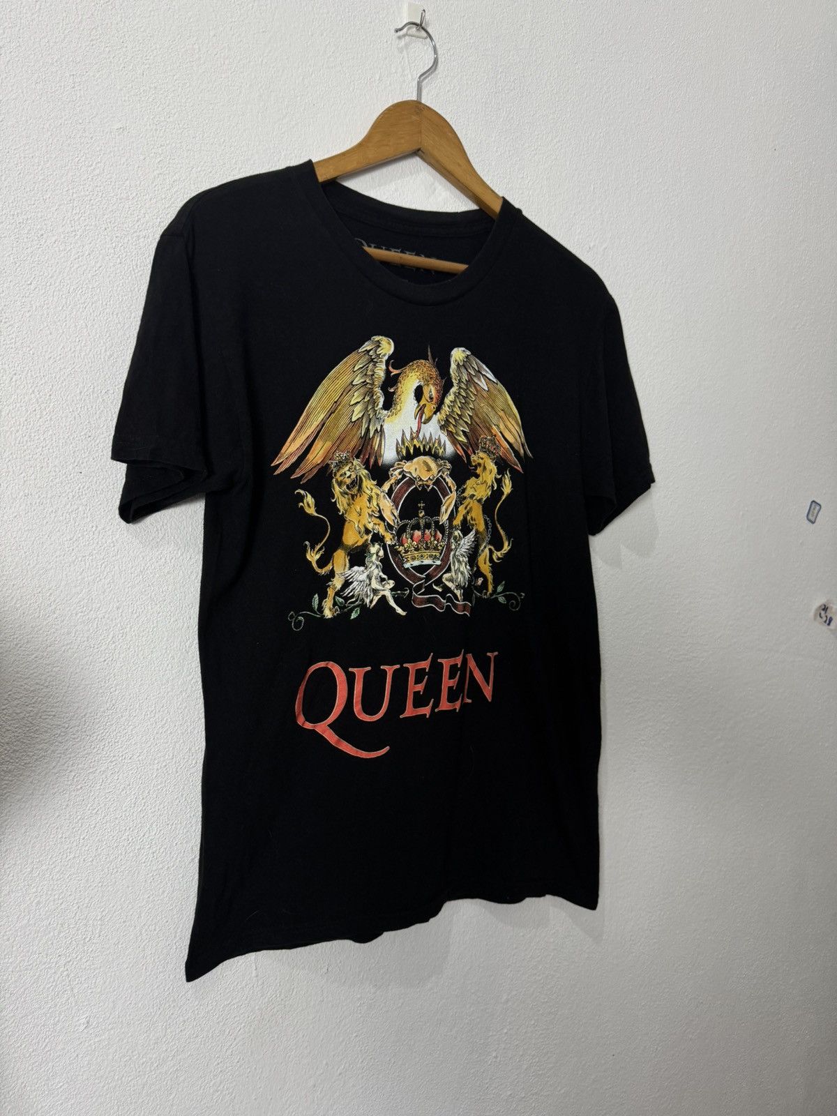 Band Tees Queen band tee Size US S / EU 44-46 / 1 - 3 Thumbnail