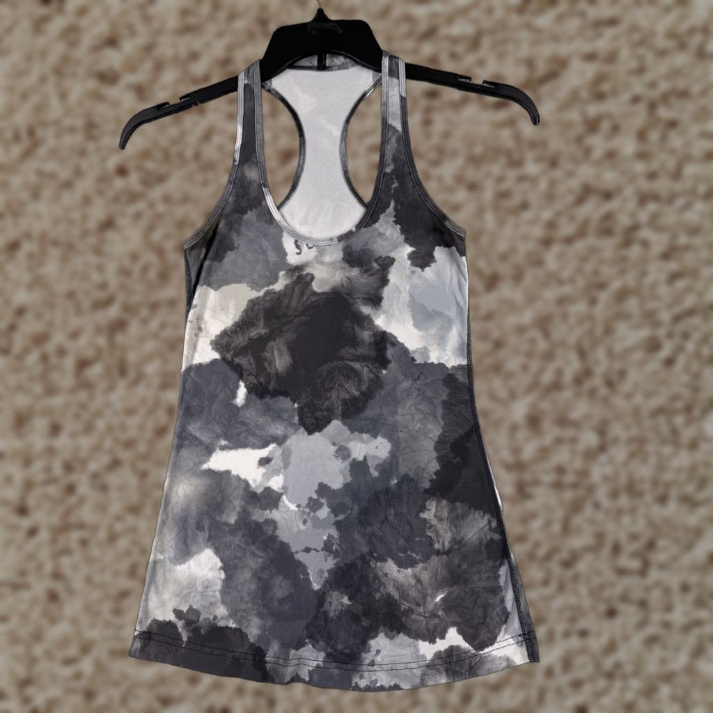 Lululemon Lululemon Shirt Women Tank Top Black White Racerback Luon W1213S Size S / US 4 / IT 40 - 1 Thumbnail