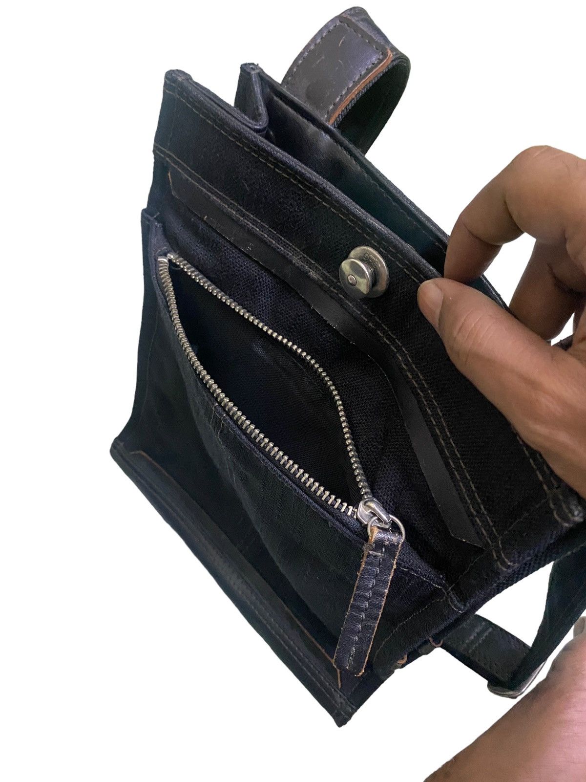 Takeo Kikuchi 💥Takeo Kikuchi Denim Sling Bag Size ONE SIZE - 10 Thumbnail