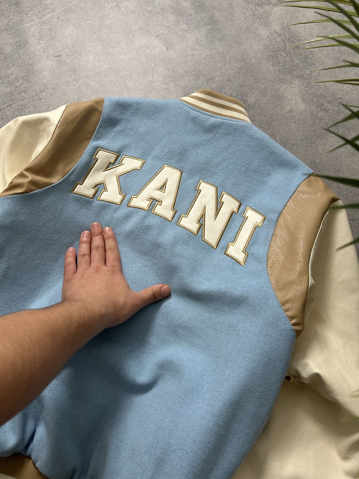 Karl Kani Karl Kani big logo jacket mens light/blue OG size S Size US M / EU 48-50 / 2 - 4 Thumbnail