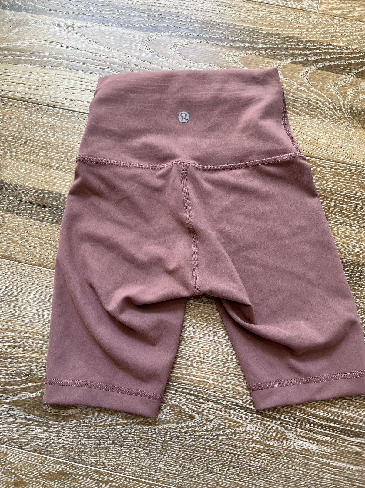 Lululemon Lululemon wunder train size 0 shorts Size 25" / US 0 / IT 36 - 6 Thumbnail