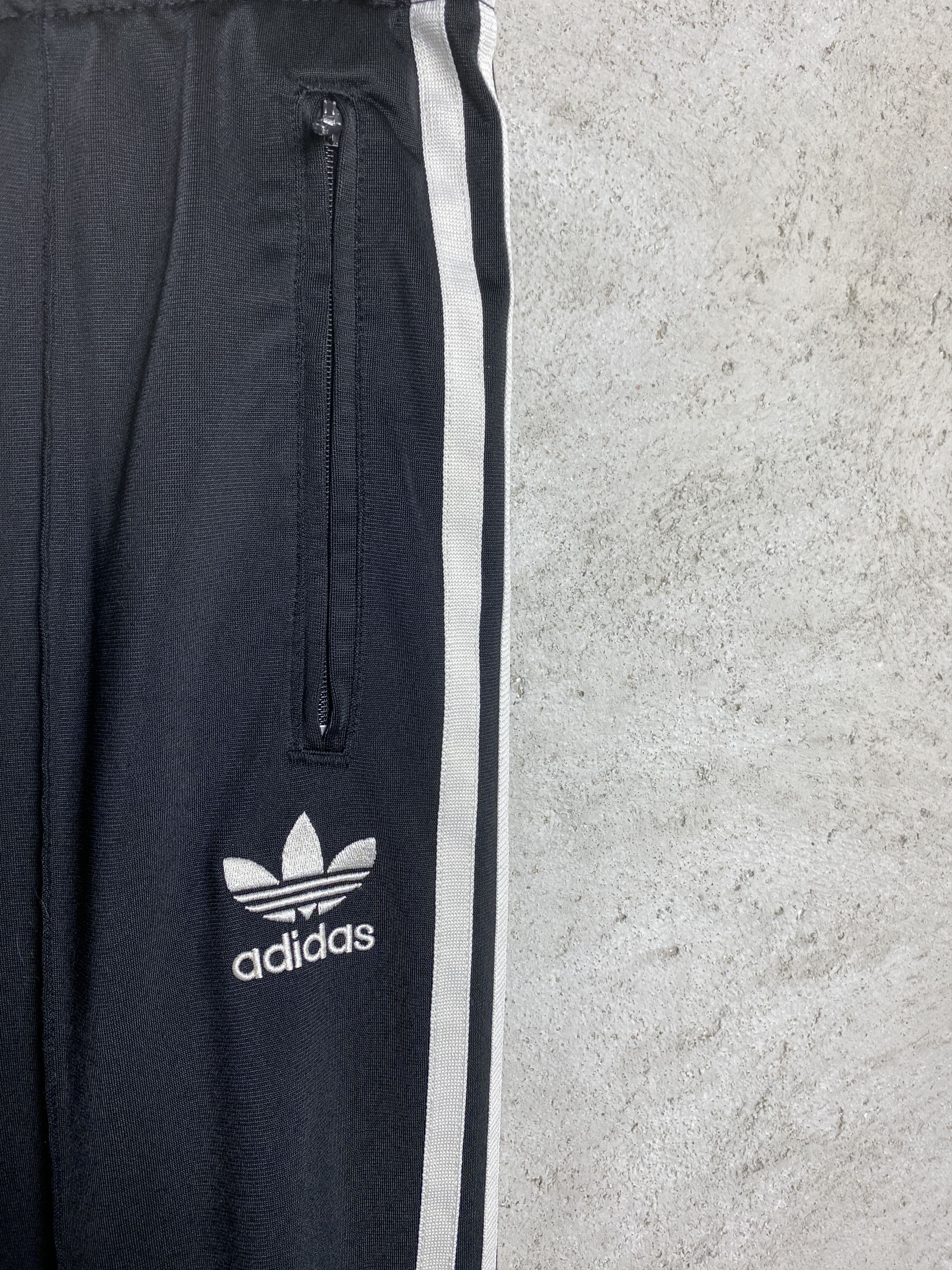 Adidas Adidas black trackpants y2k 00s pants Size 30" / US 8 / IT 44 - 2 Thumbnail