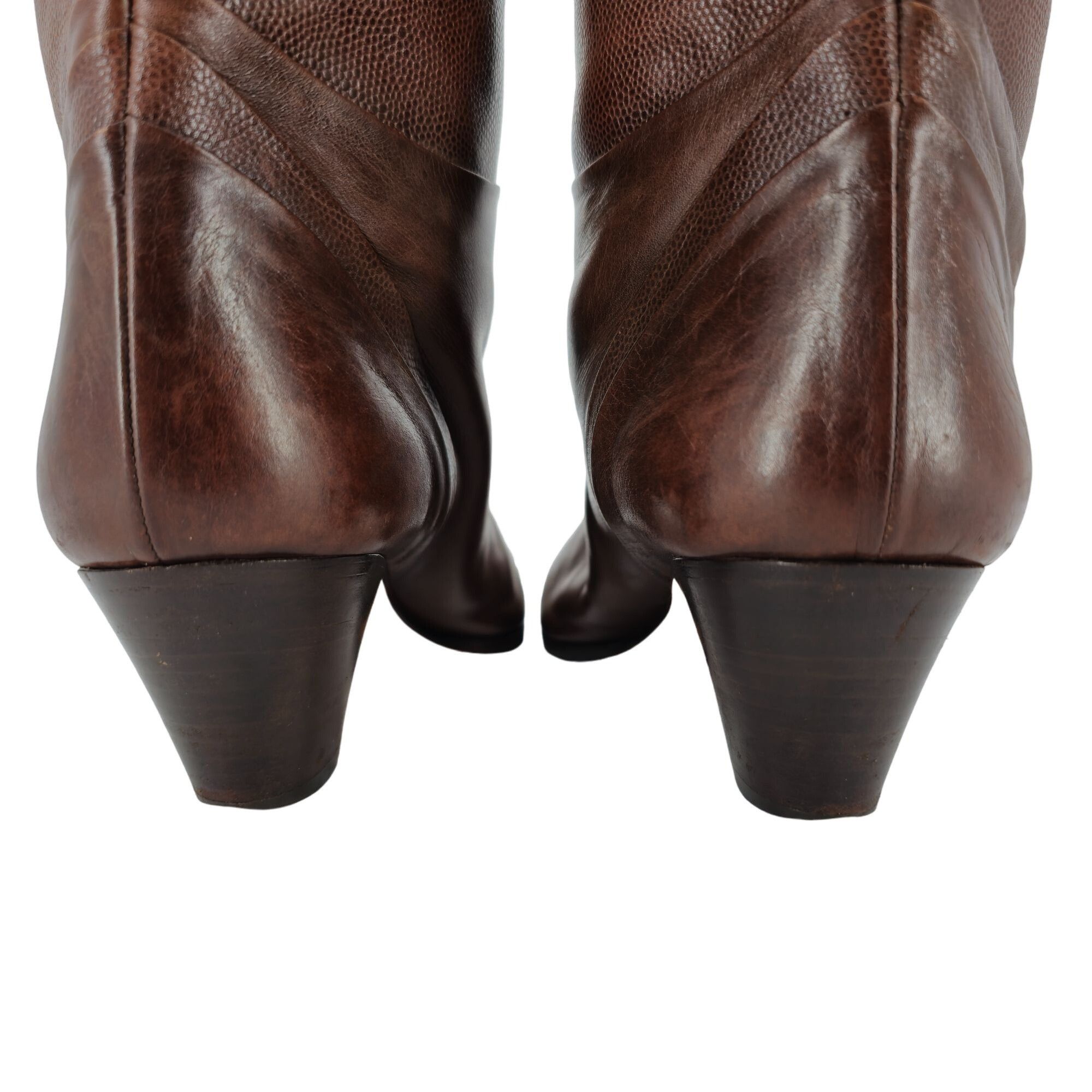Bally Vintage Italian Calfskin Bally Womens Size 7.5M Brown Soft Size US 7.5 / IT 37.5 - 8 Thumbnail