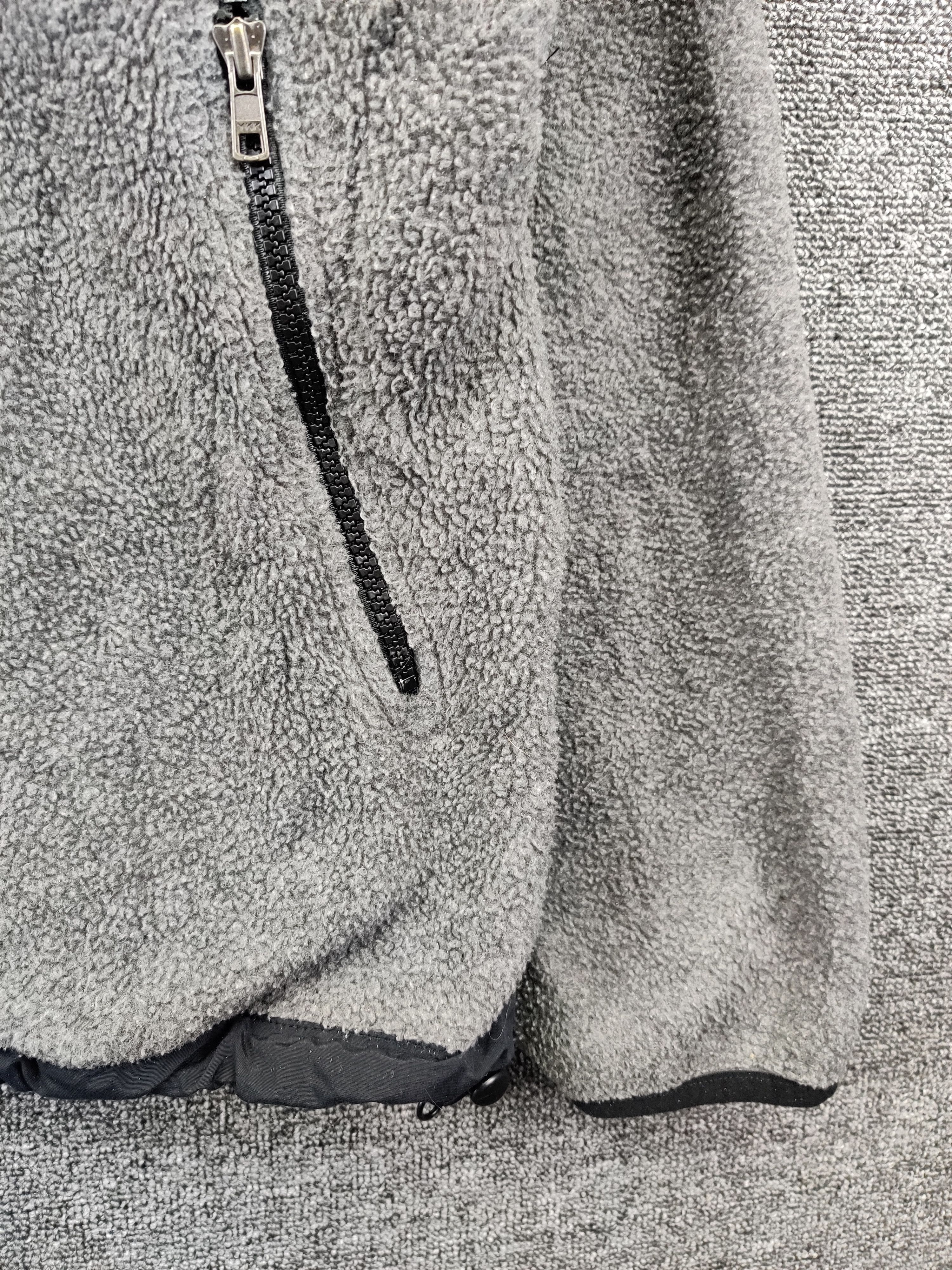 The North Face Vintage The North Face Fleece Sweater Zip Up Jacket Size US L / EU 52-54 / 3 - 3 Thumbnail