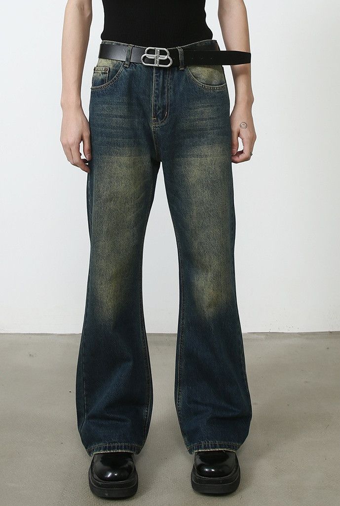 Japanese Brand × Jean Men's blue vintage washed distressed straight bootcut jeans Size US 32 / EU 48 - 1 Thumbnail