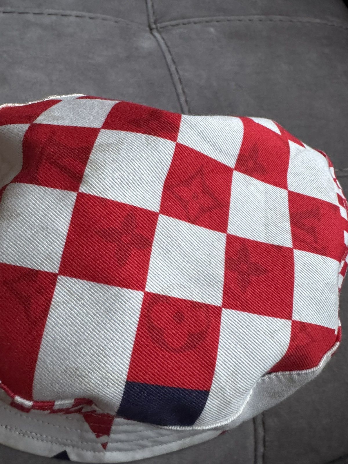 Louis Vuitton LOUIS VUITTON reversible bucket hat study description photos Size ONE SIZE - 16 Thumbnail
